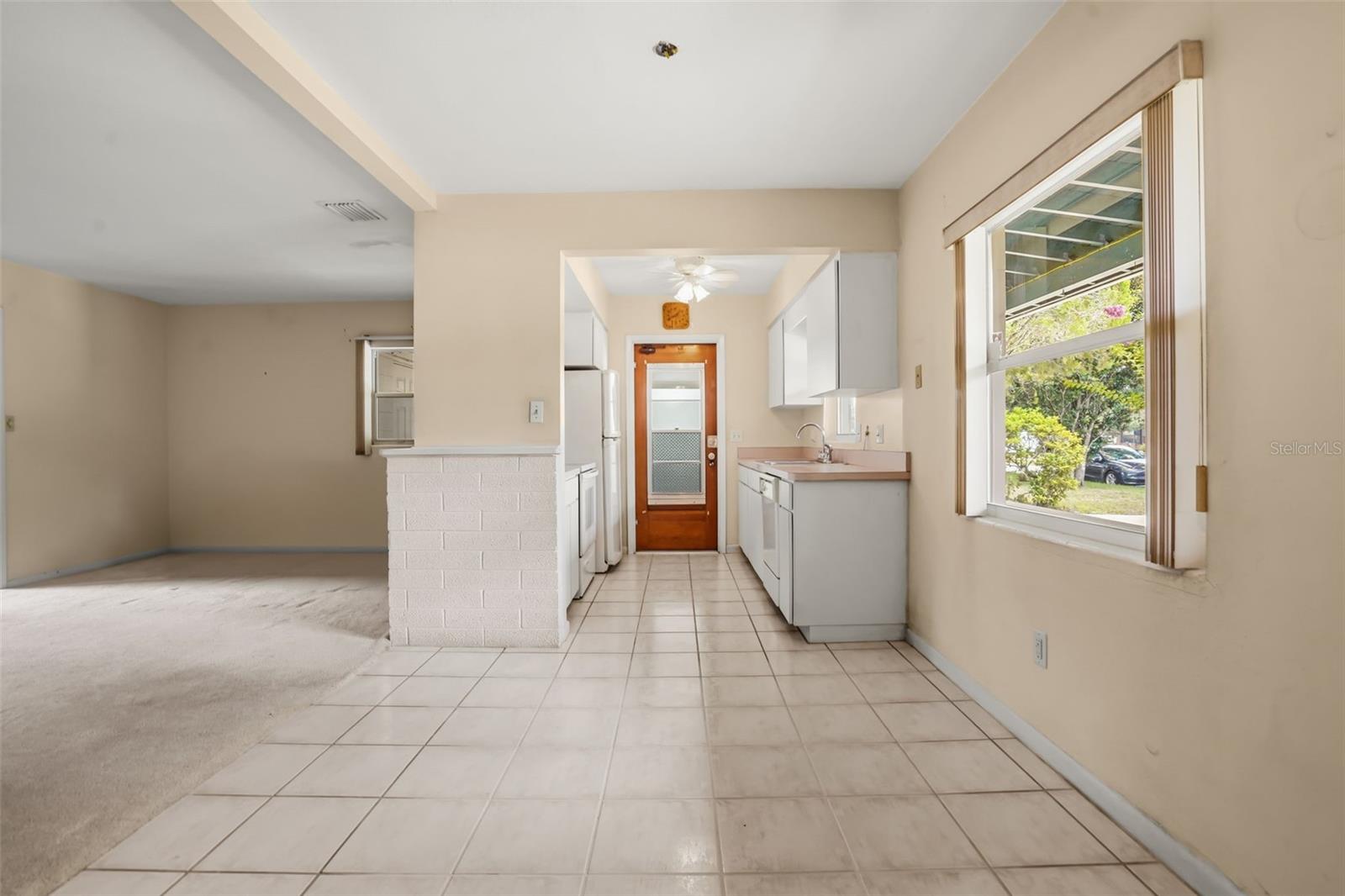 5409 STRATEMEYER Dr ORLANDO, FL 32839