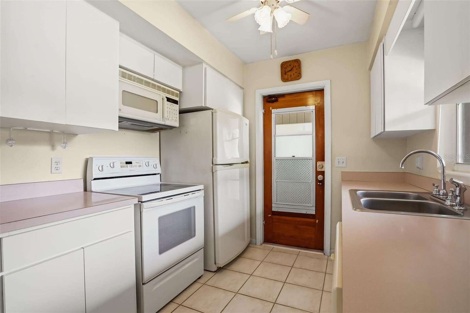 5409 STRATEMEYER Dr ORLANDO, FL 32839