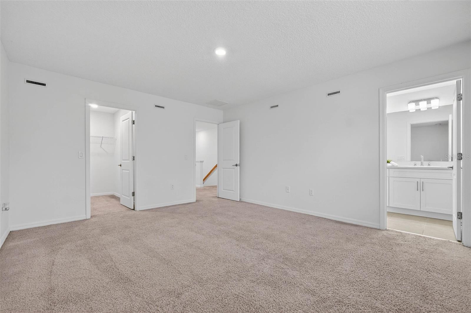 3583 DAVENPORT Crk Ct KISSIMMEE, FL 34746