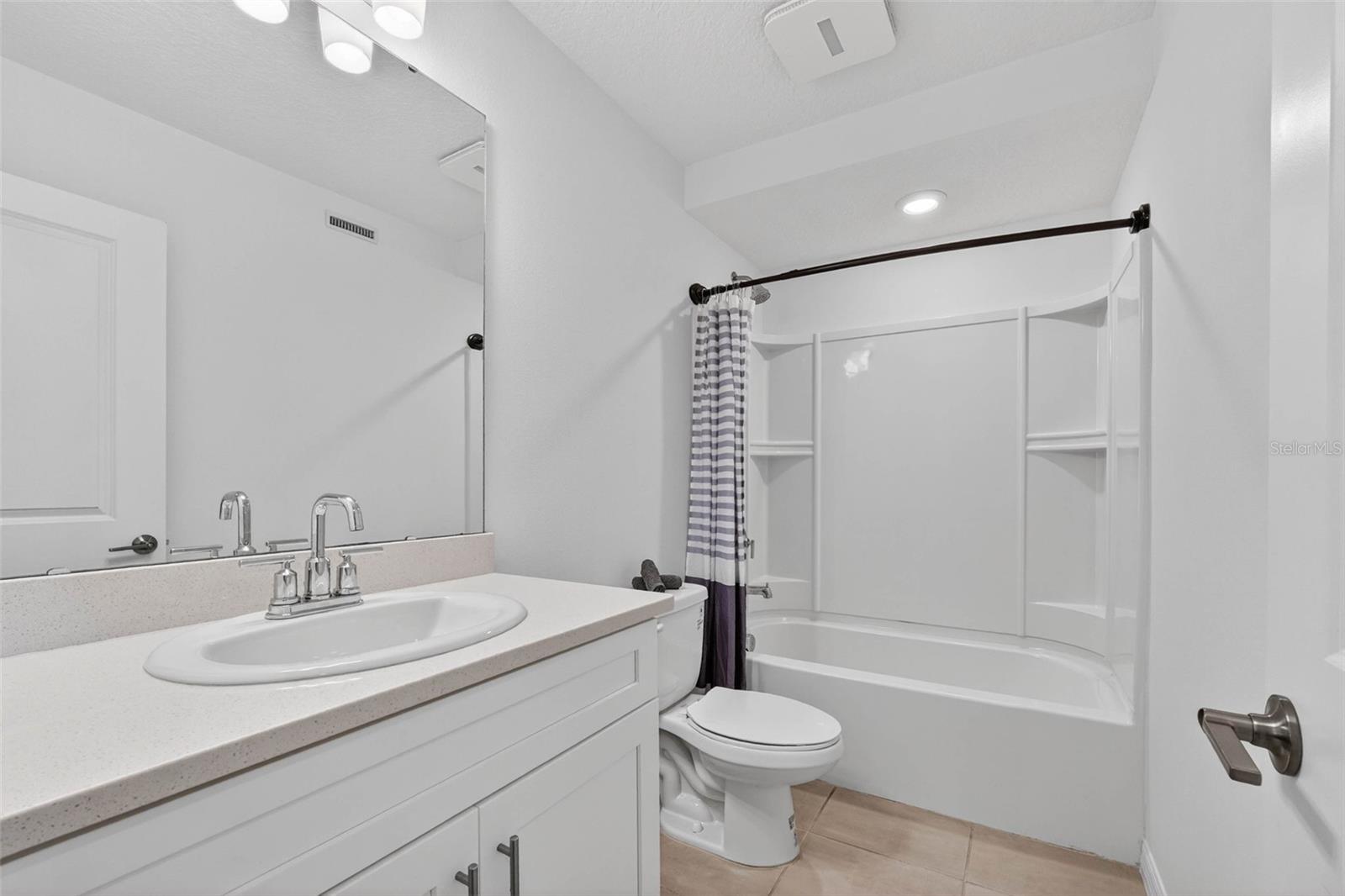 3583 DAVENPORT Crk Ct KISSIMMEE, FL 34746