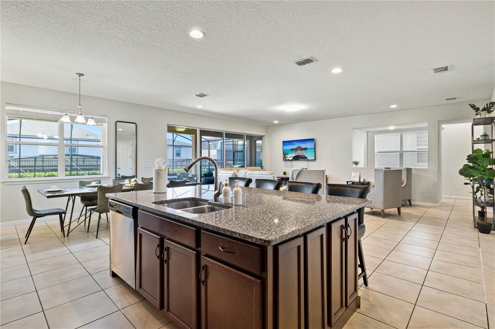 1835 CARIBBEAN Vw Ter KISSIMMEE, FL 34747