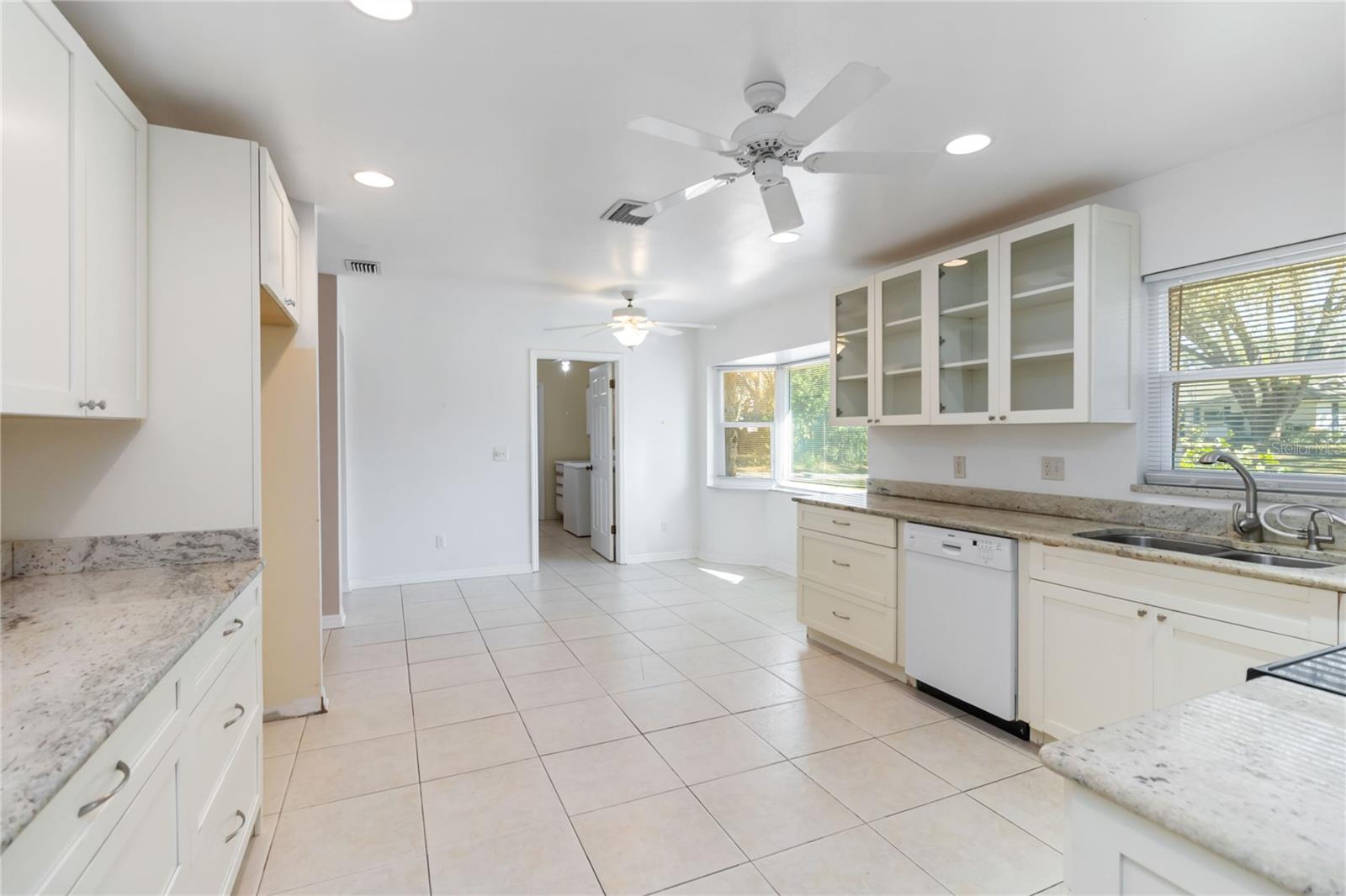 924 WALD Rd ORLANDO, FL 32806