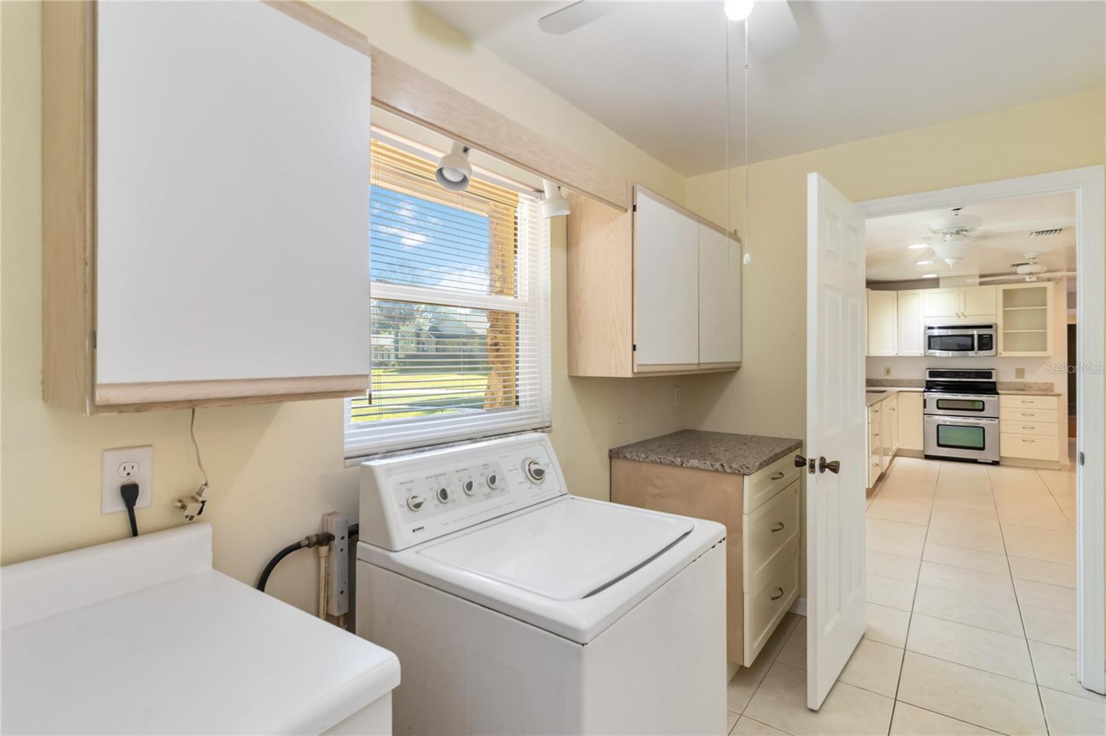 924 WALD Rd ORLANDO, FL 32806