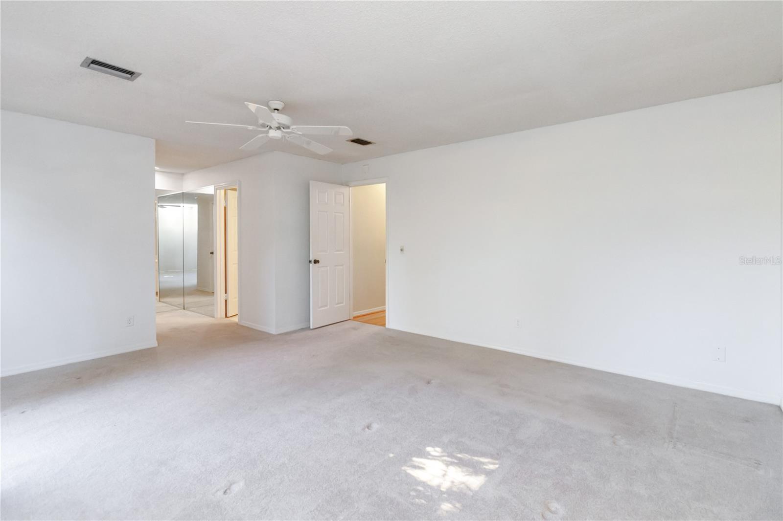 924 WALD Rd ORLANDO, FL 32806