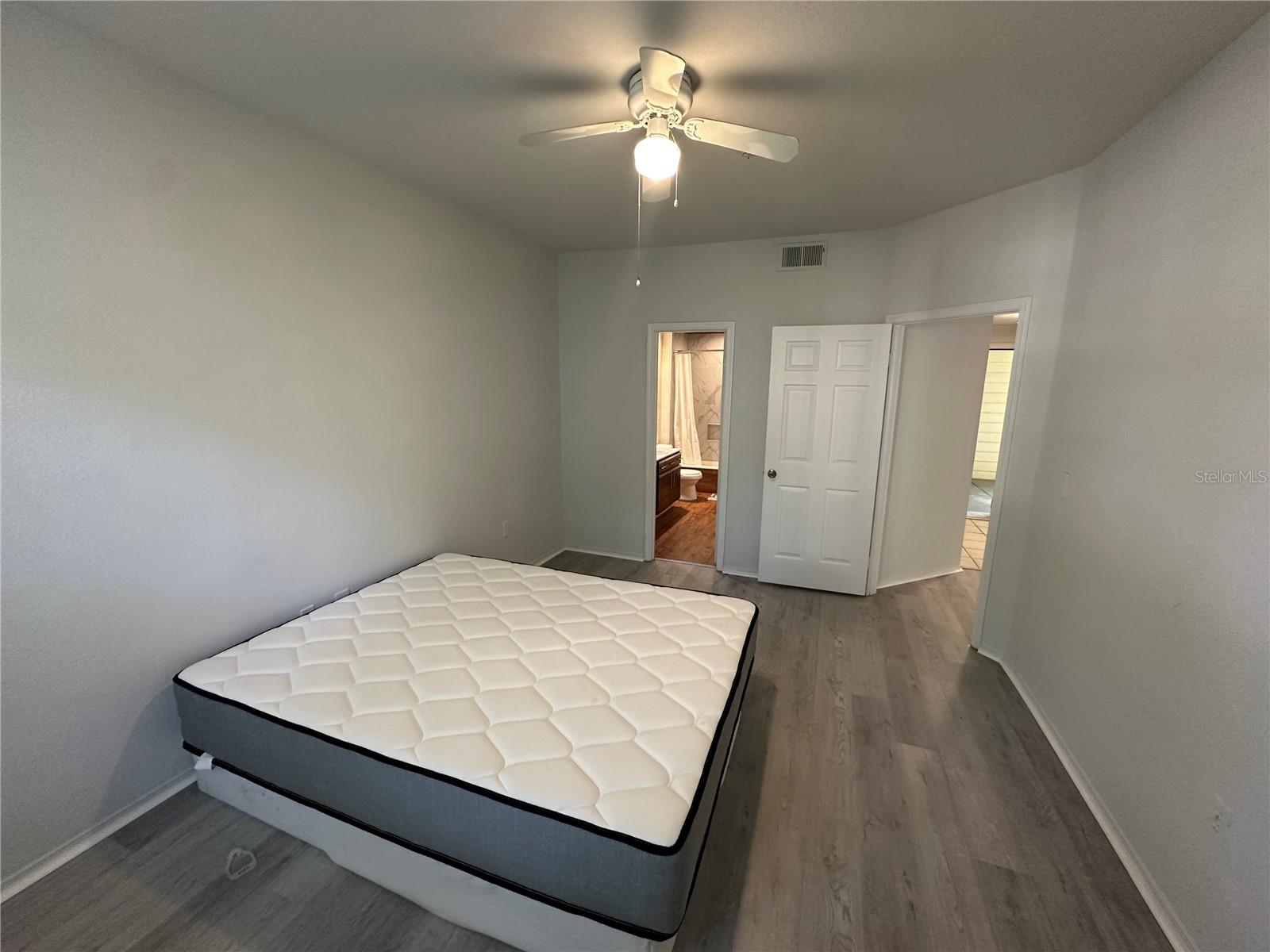 2598 ROBERT TRENT JONES Dr #1027 ORLANDO, FL 32835