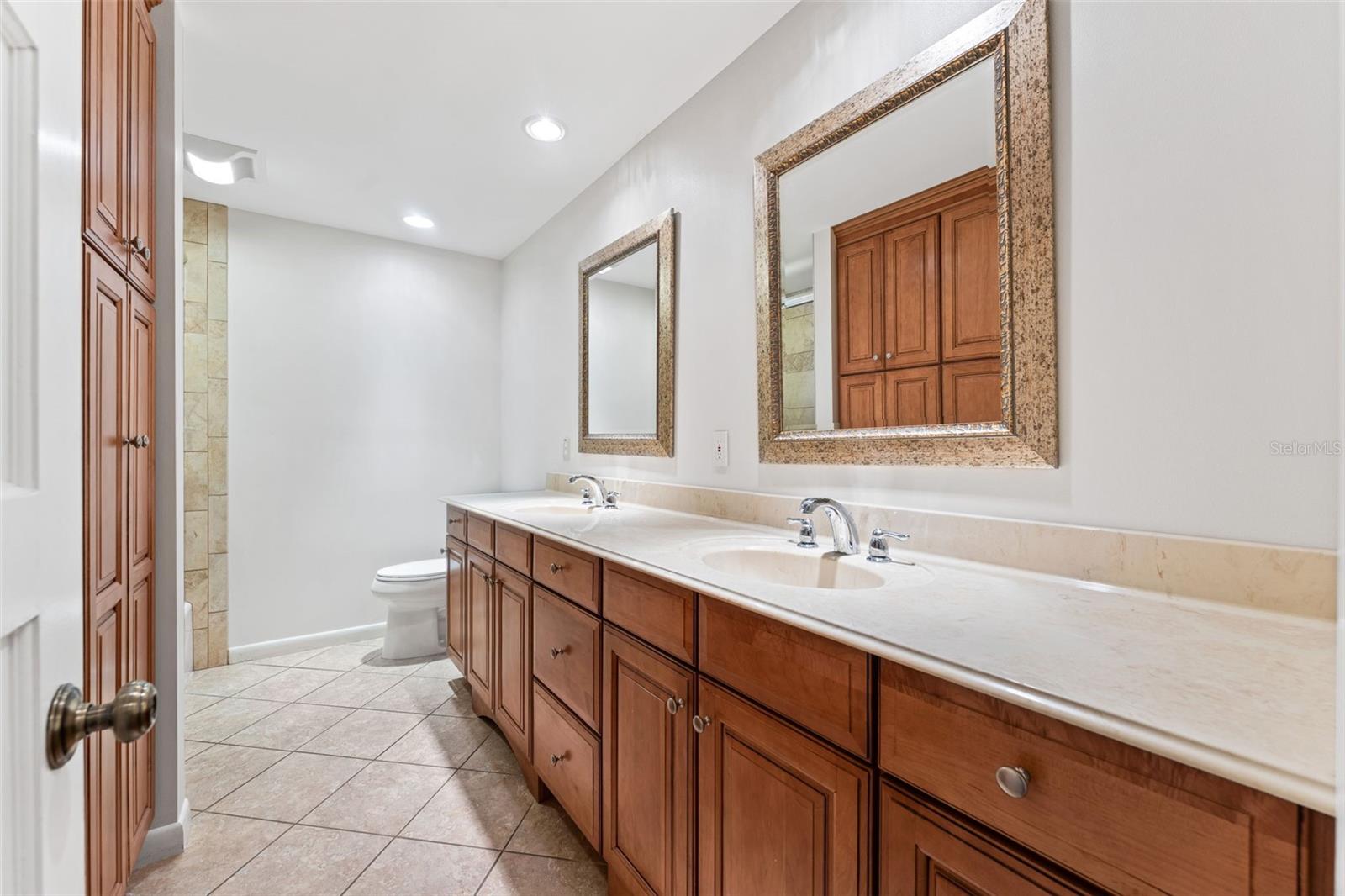 1222 MONTCALM St ORLANDO, FL 32806