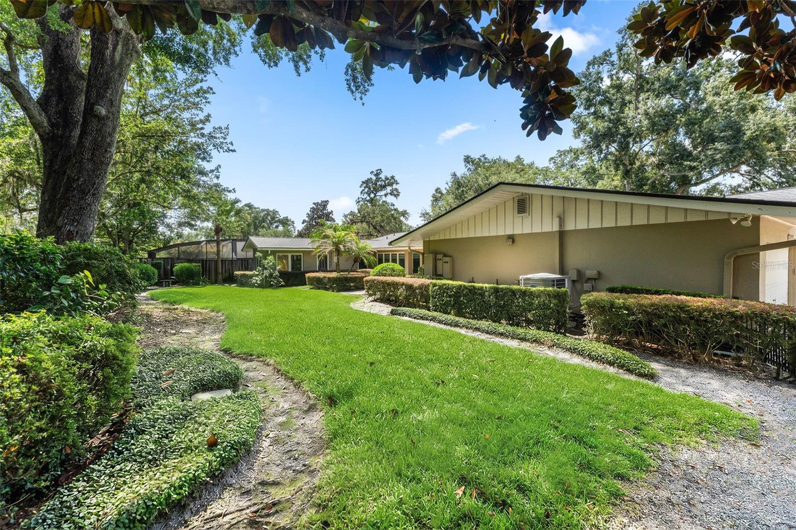 1222 MONTCALM St ORLANDO, FL 32806