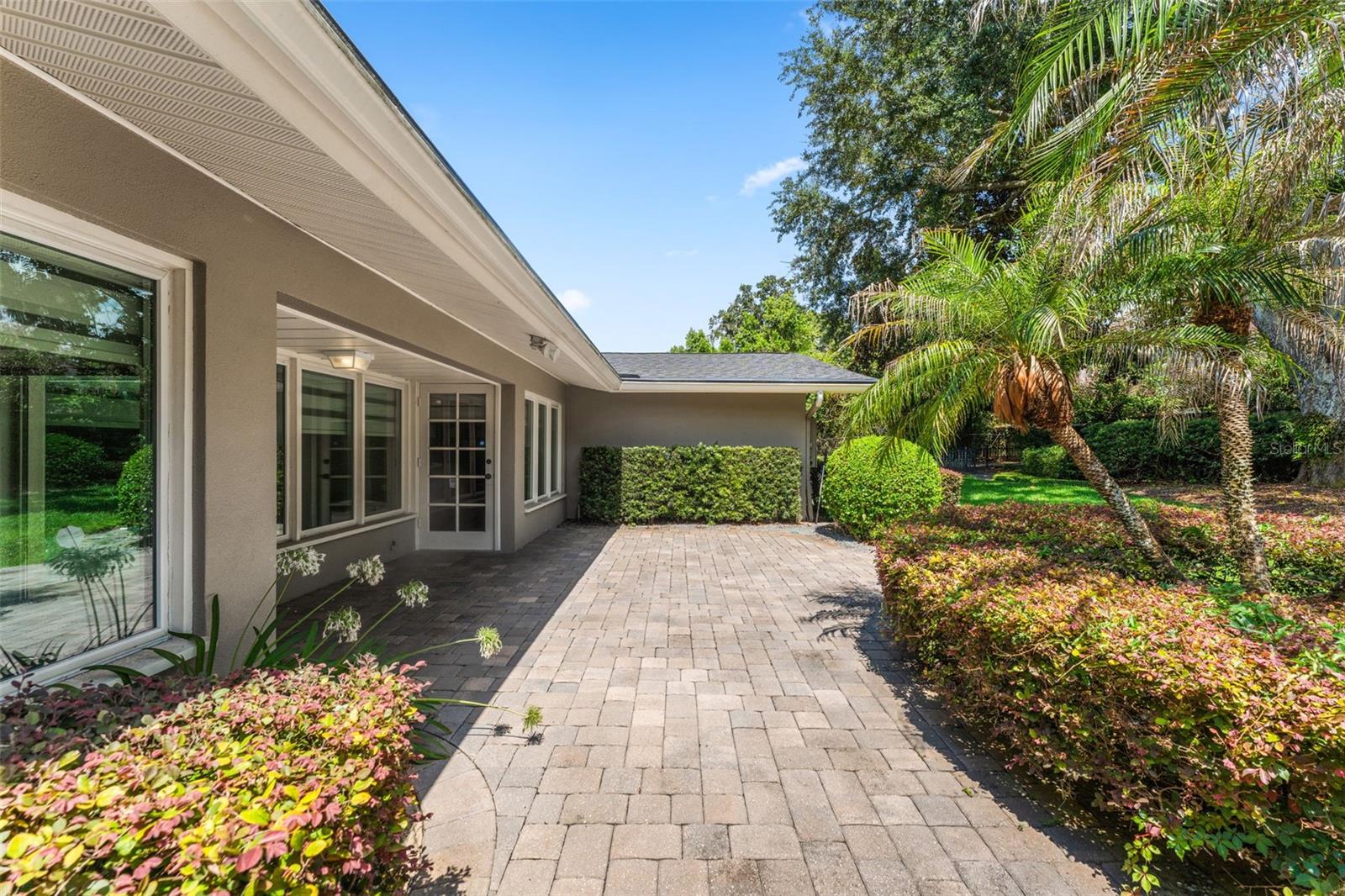 1222 MONTCALM St ORLANDO, FL 32806