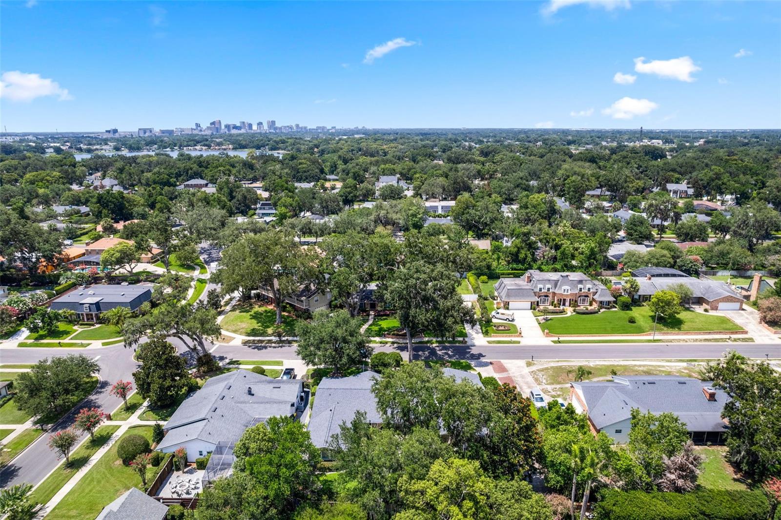1222 MONTCALM St ORLANDO, FL 32806
