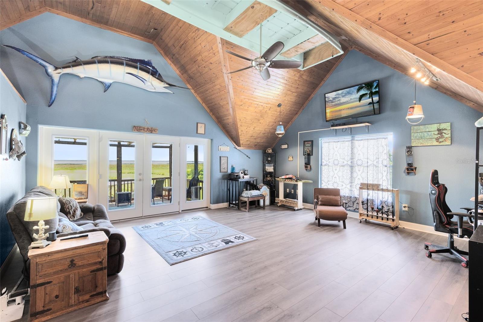 2541 RIDGEWAY Dr KISSIMMEE, FL 34746