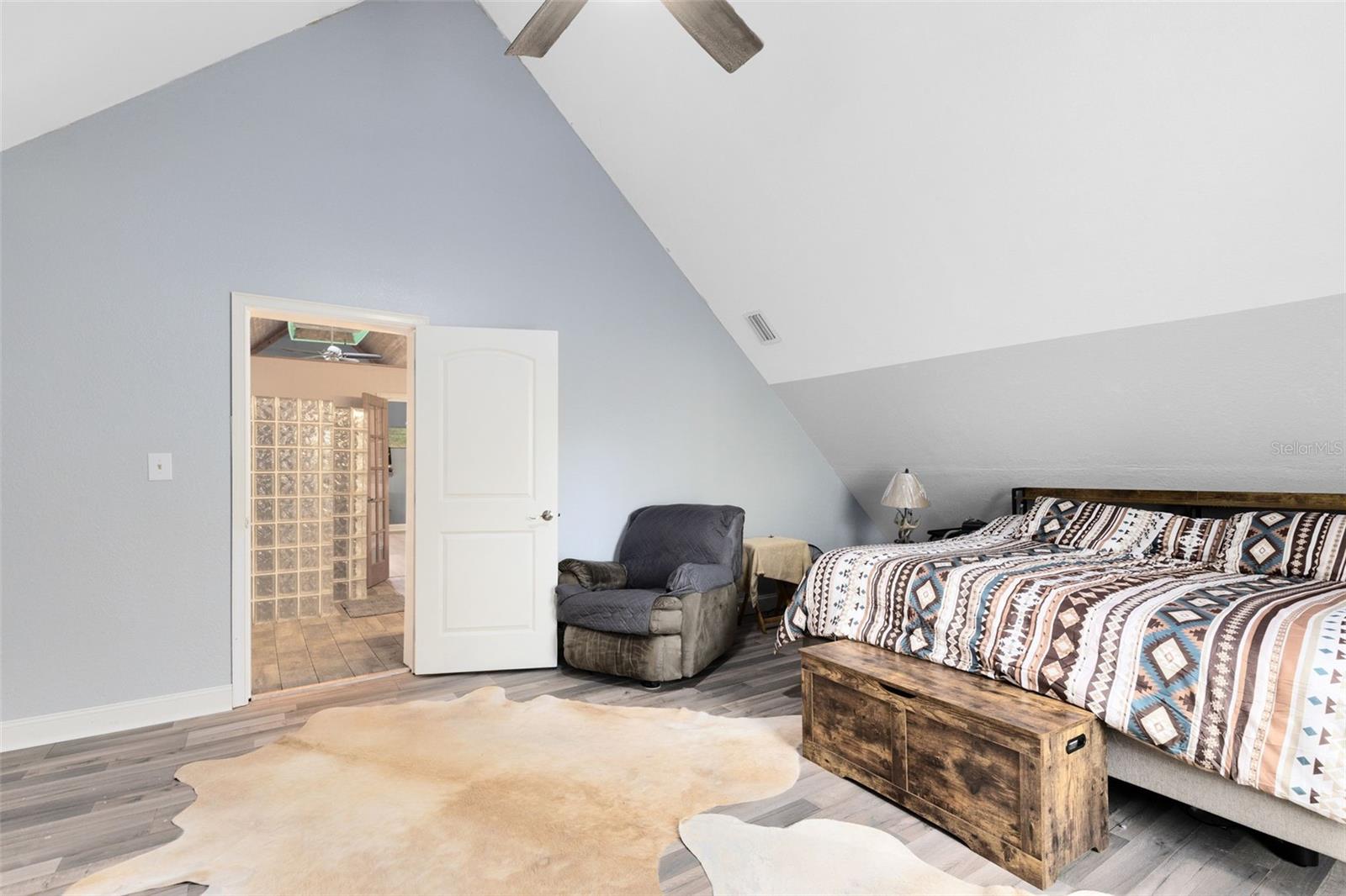 2541 RIDGEWAY Dr KISSIMMEE, FL 34746