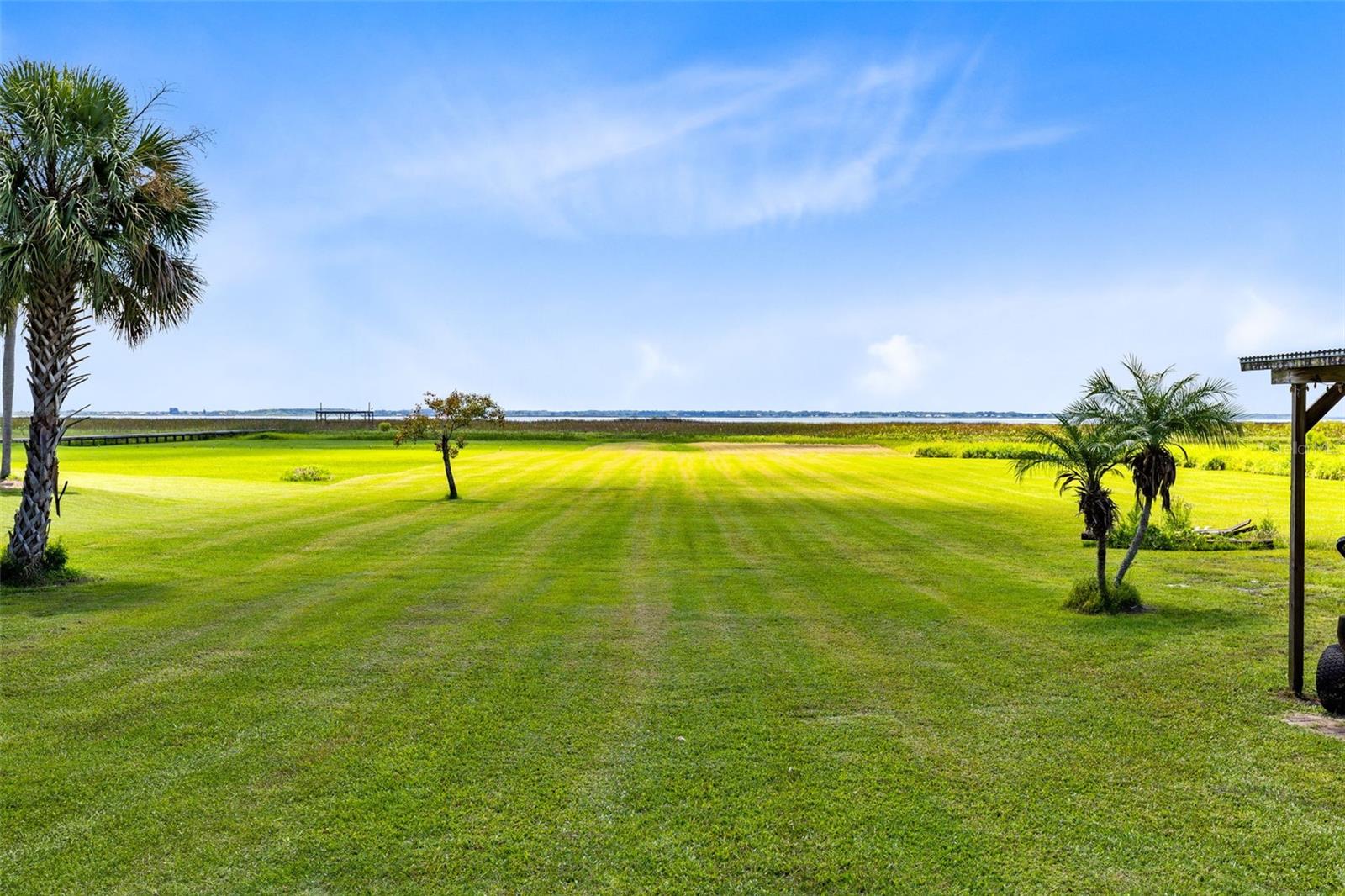 2541 RIDGEWAY Dr KISSIMMEE, FL 34746