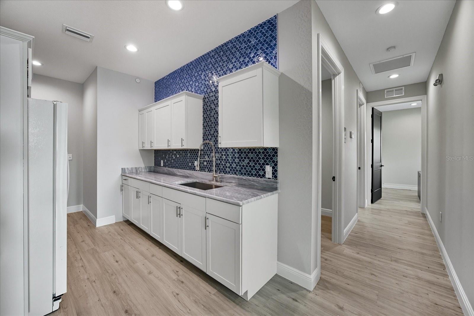 10305 US Hwy 41 PALMETTO, FL 34221