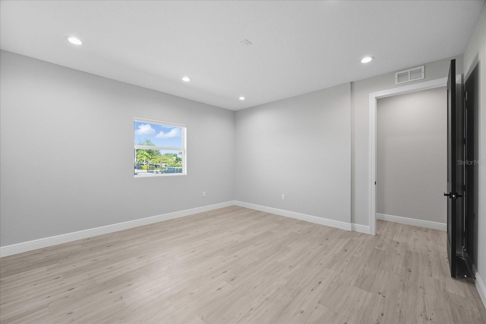 10305 US Hwy 41 PALMETTO, FL 34221