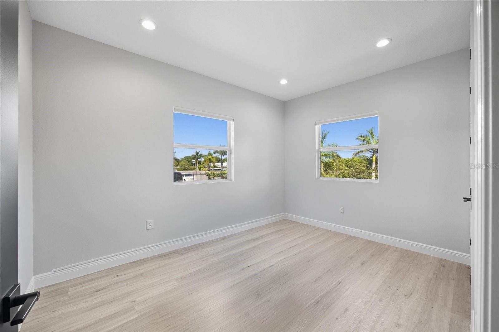 10305 US Hwy 41 PALMETTO, FL 34221