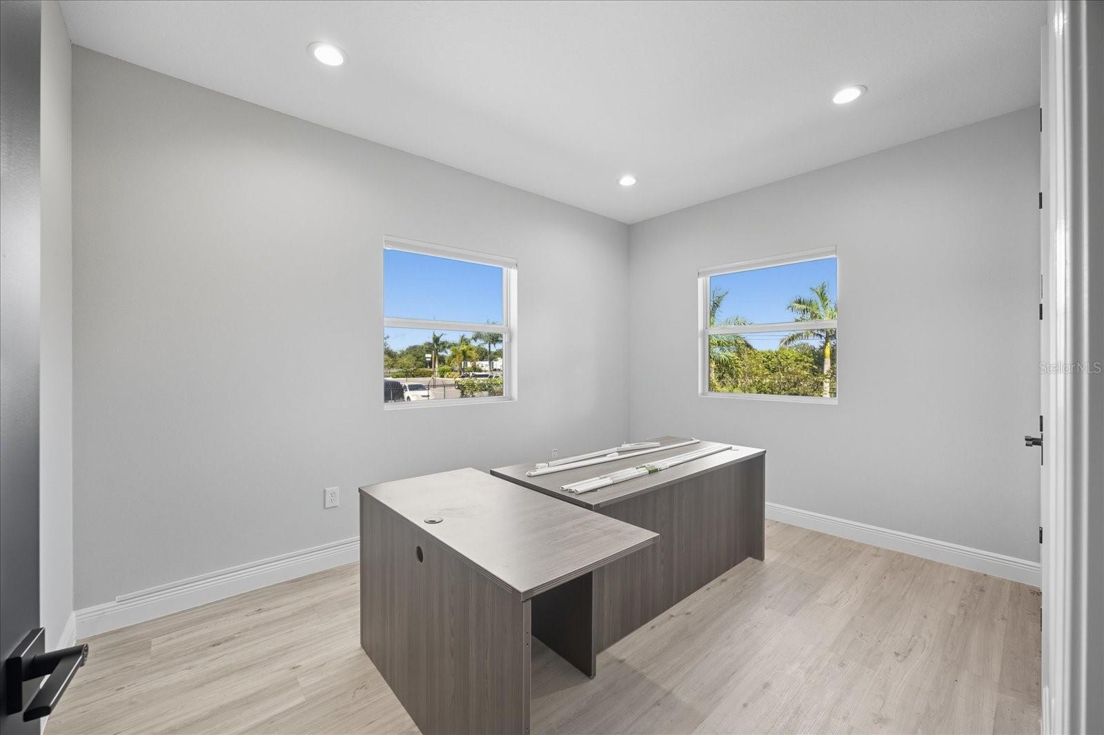 10305 US Hwy 41 PALMETTO, FL 34221