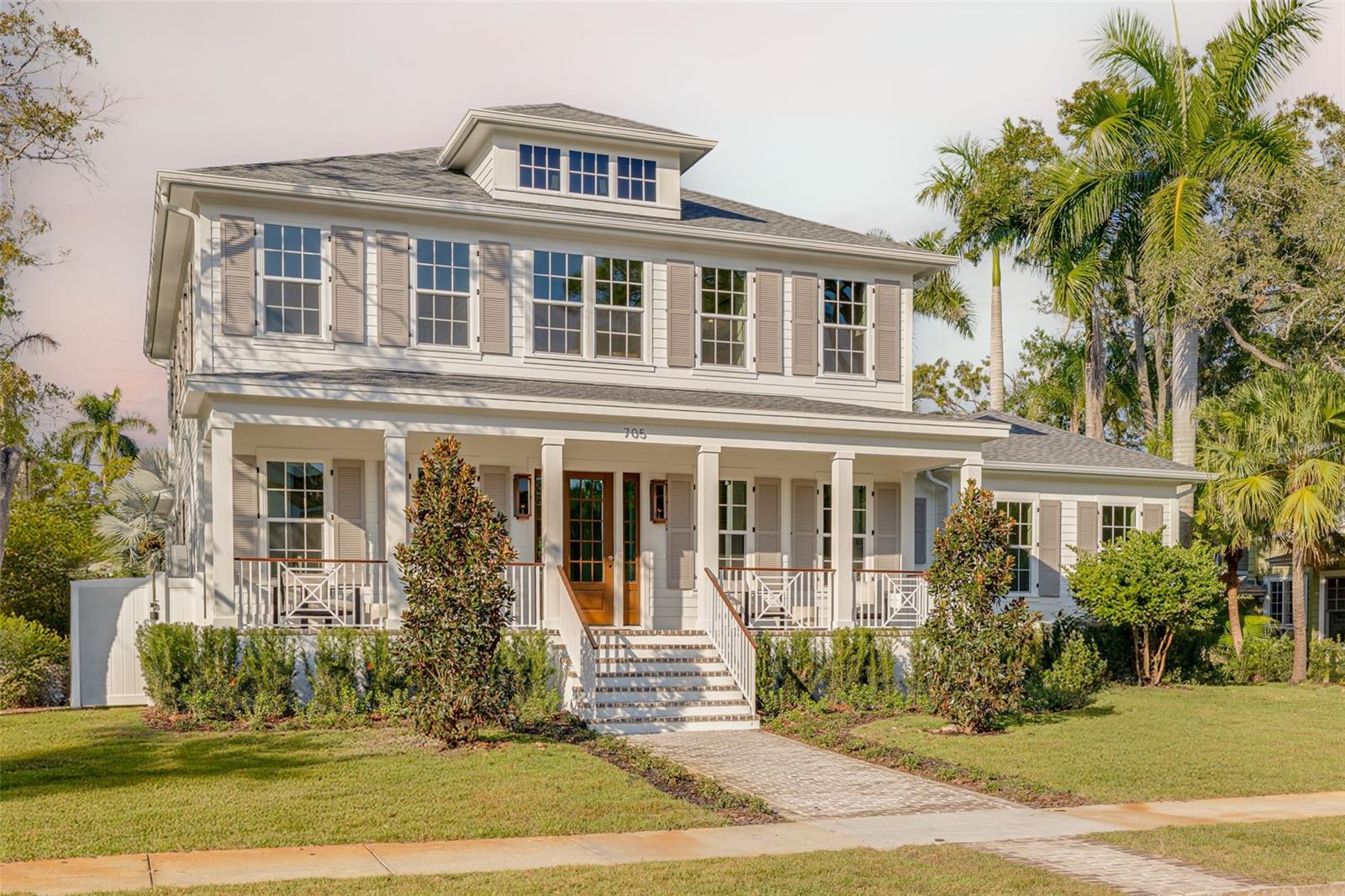 705 17TH Ave ST PETERSBURG, FL 33704