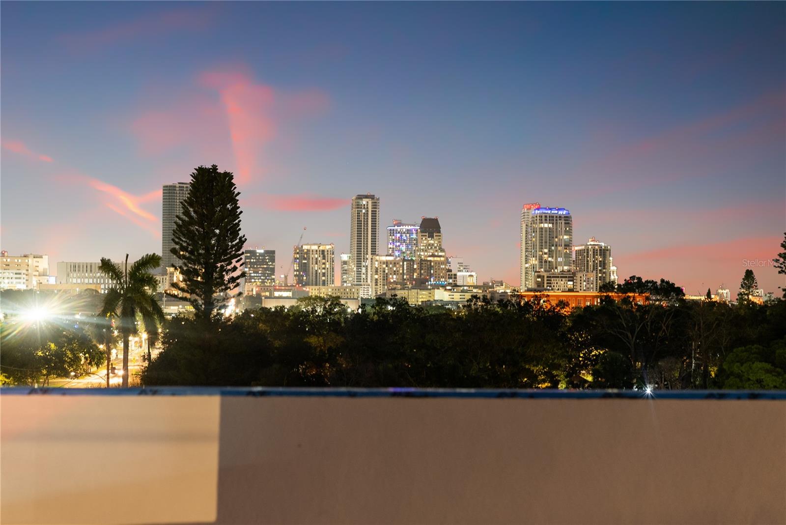 2104 4TH St ST PETERSBURG, FL 33705