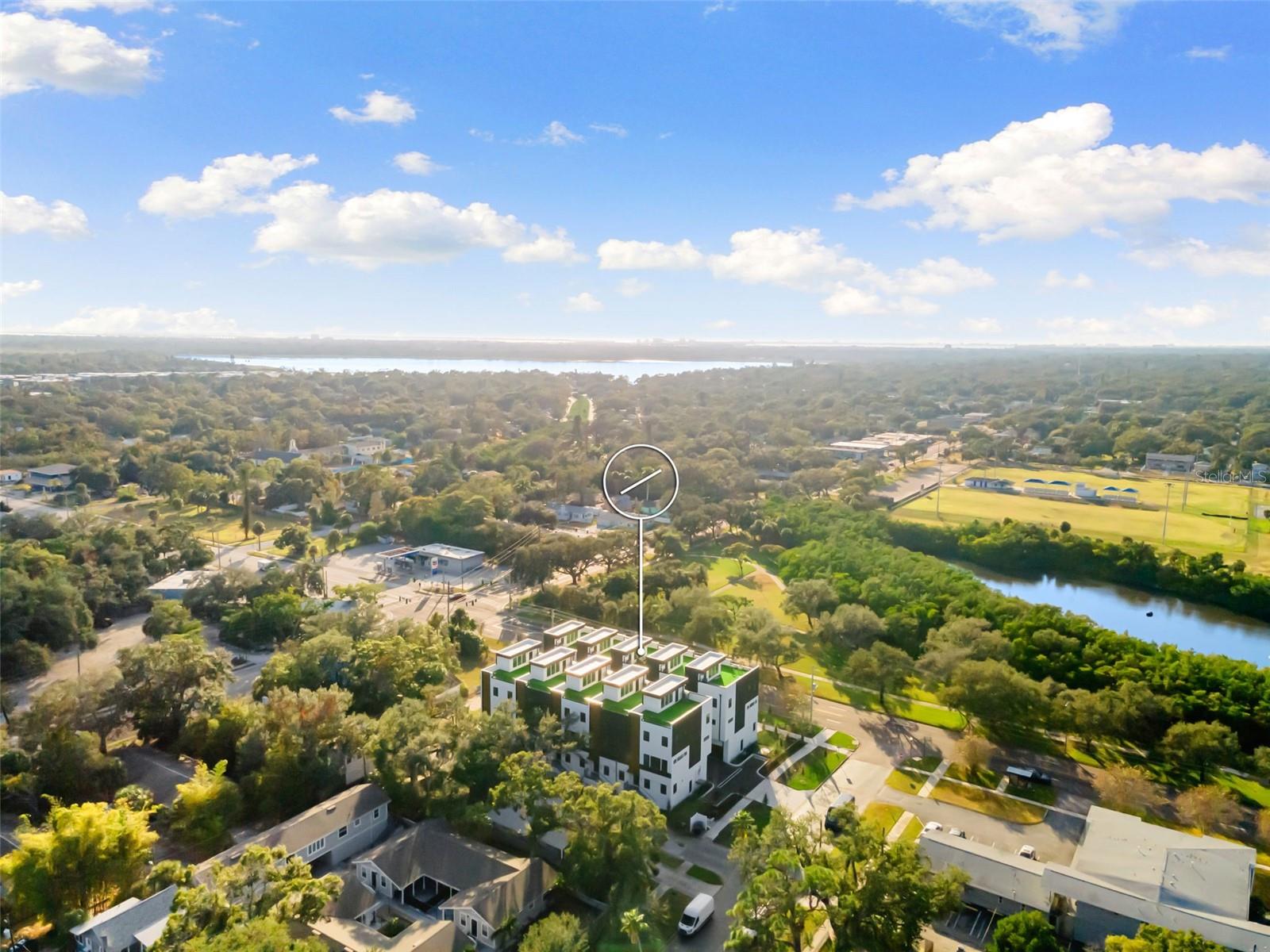 2104 4TH St ST PETERSBURG, FL 33705