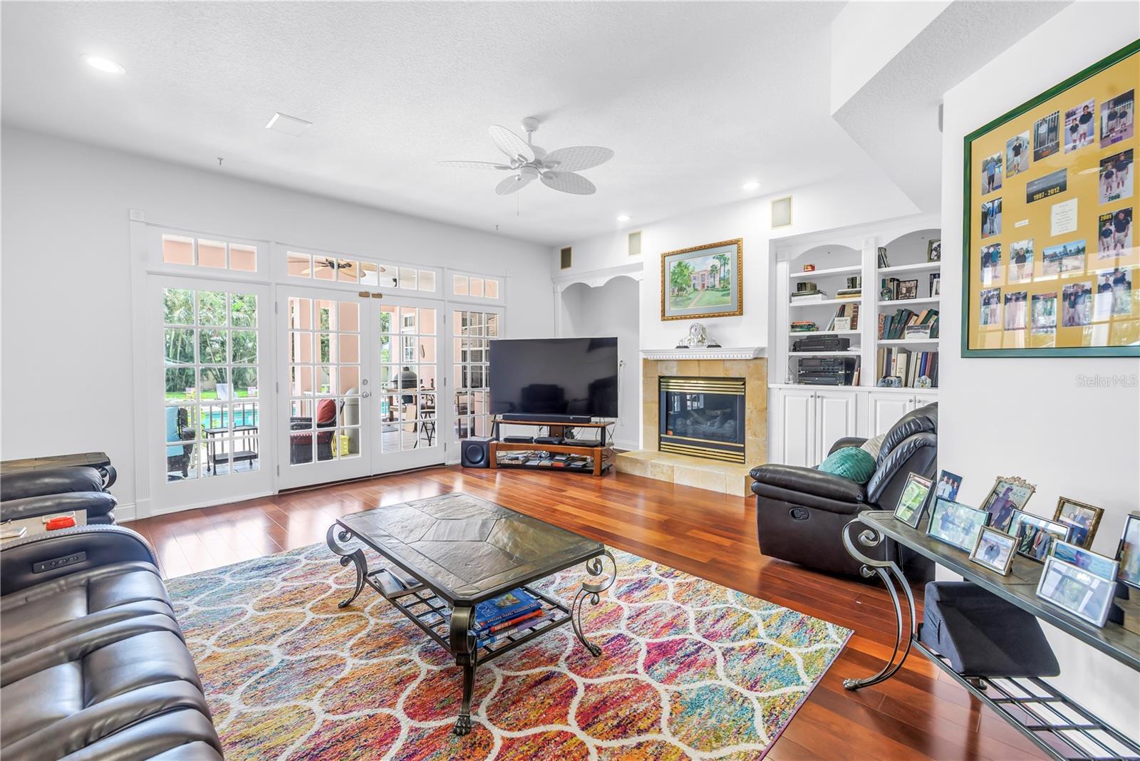 4930 SANDPIPER Ln ST PETERSBURG, FL 33711