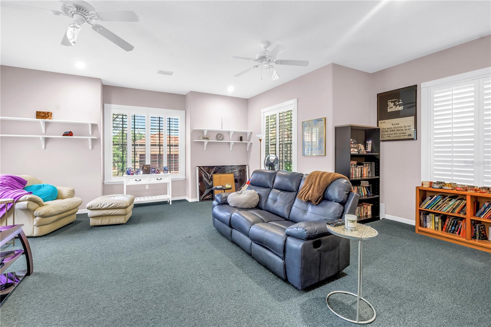 4930 SANDPIPER Ln ST PETERSBURG, FL 33711