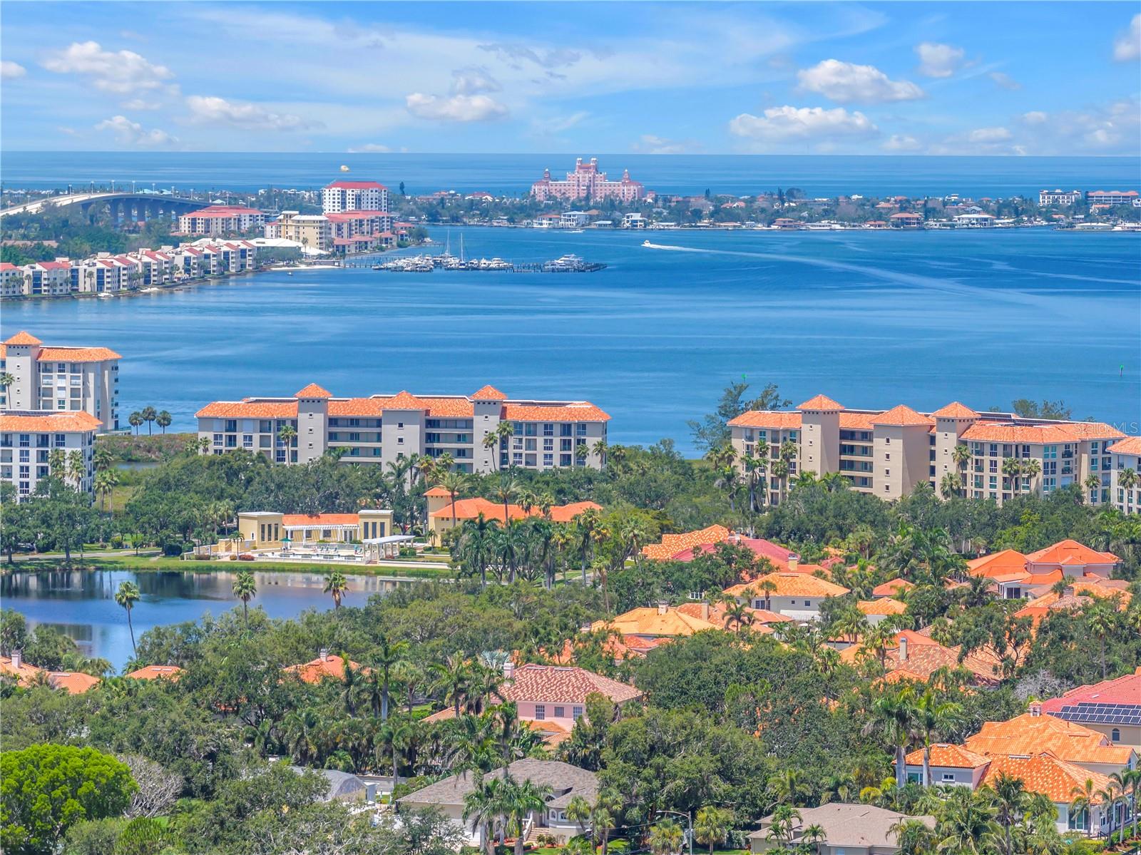 4930 SANDPIPER Ln ST PETERSBURG, FL 33711