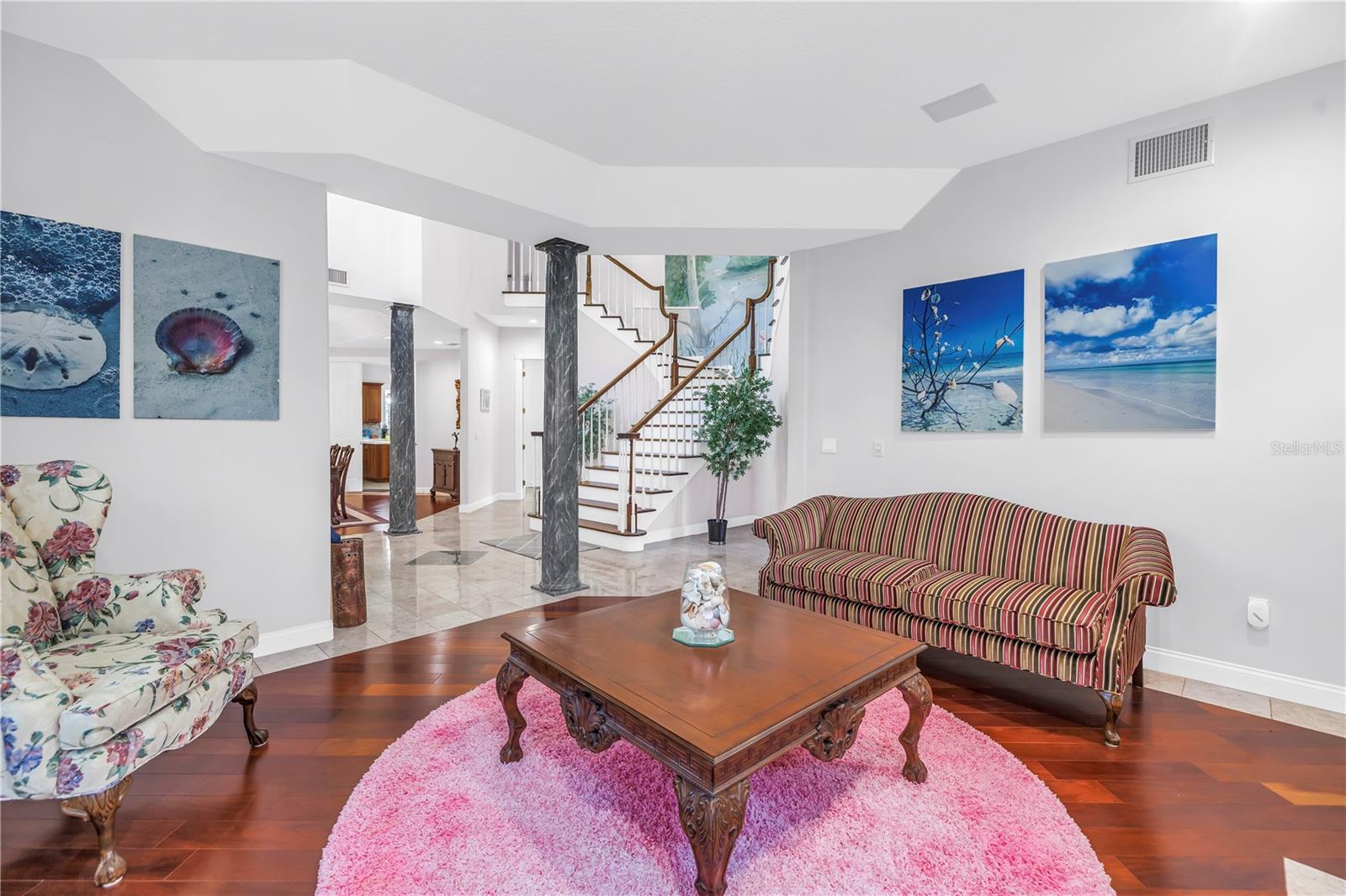 4930 SANDPIPER Ln ST PETERSBURG, FL 33711