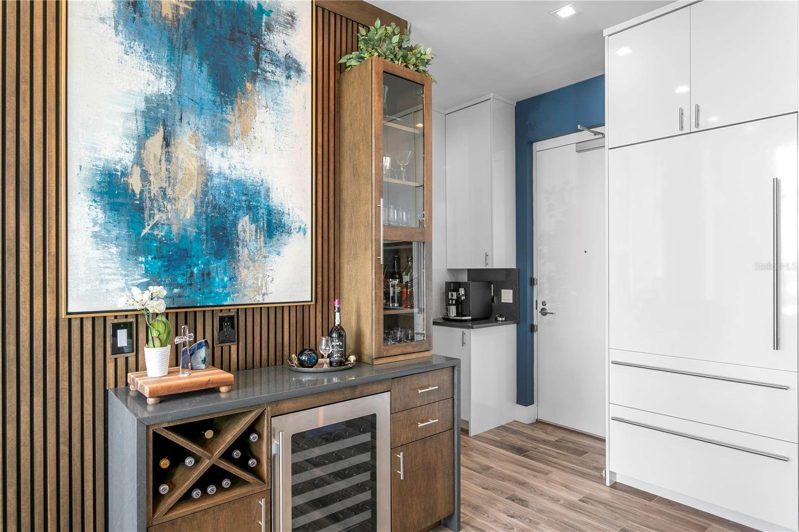 5142 MARINA Way TAMPA, FL 33611