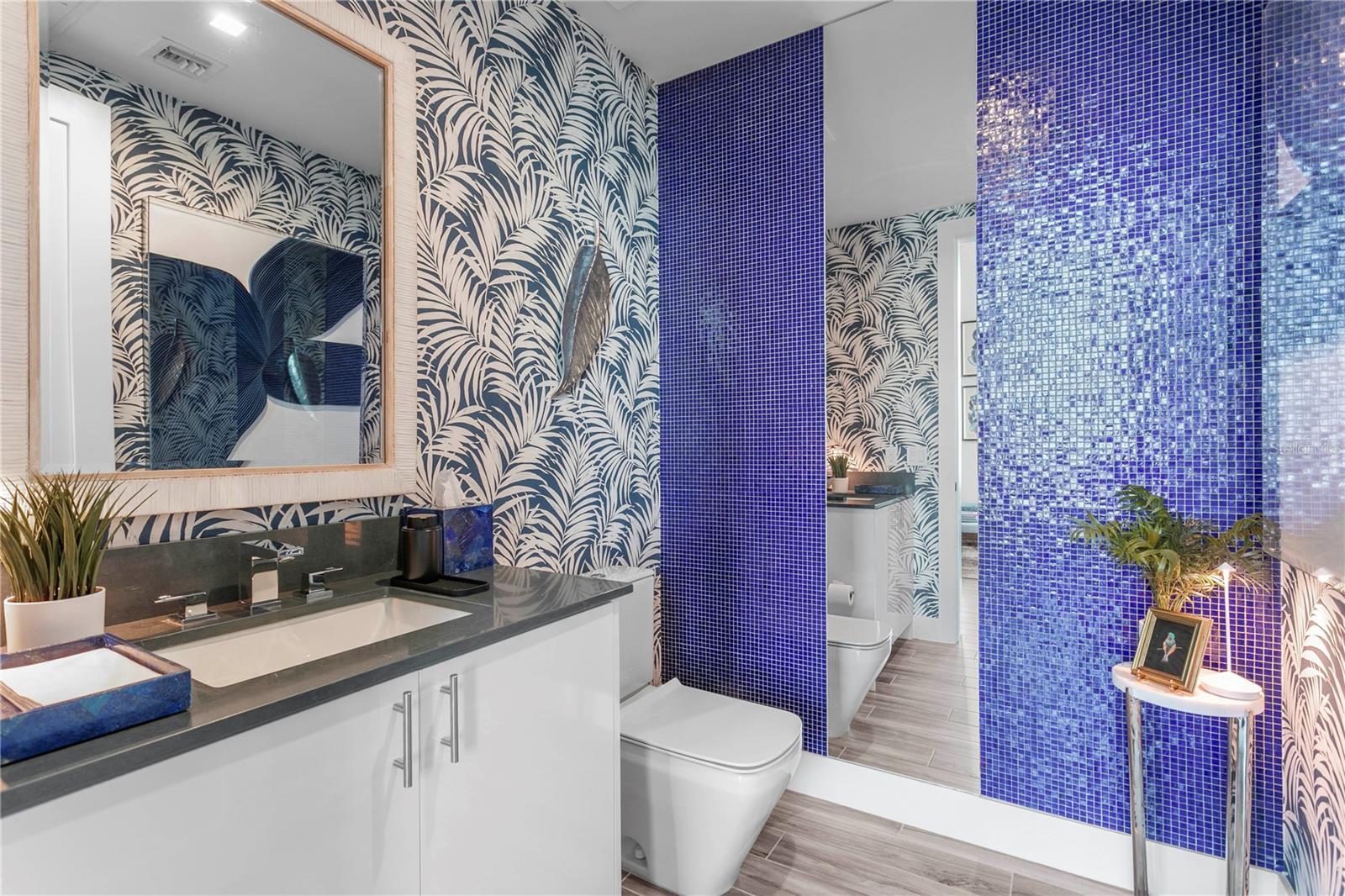 5142 MARINA Way TAMPA, FL 33611