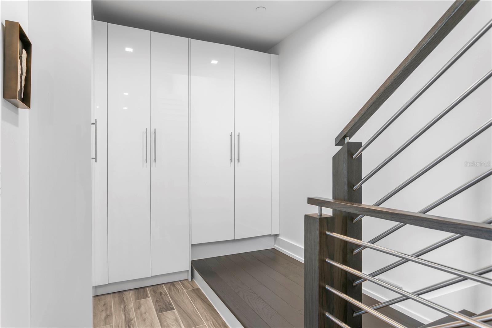 5142 MARINA Way TAMPA, FL 33611