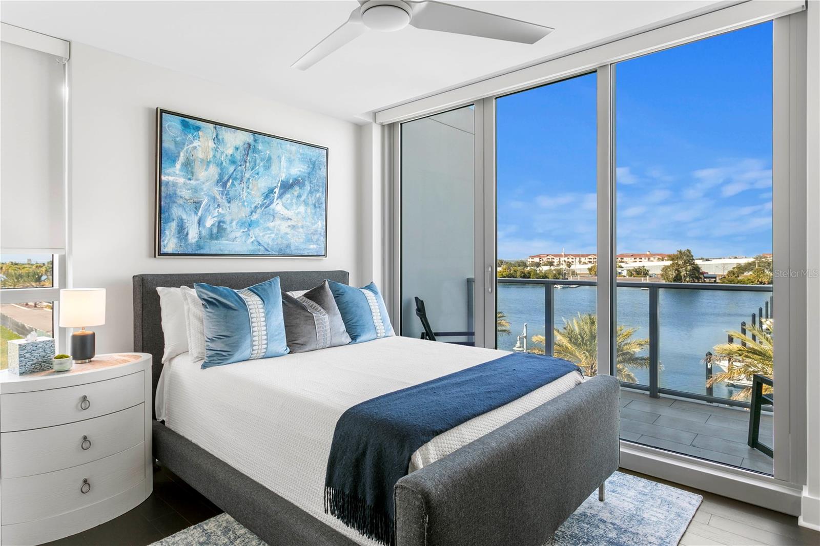 5142 MARINA Way TAMPA, FL 33611