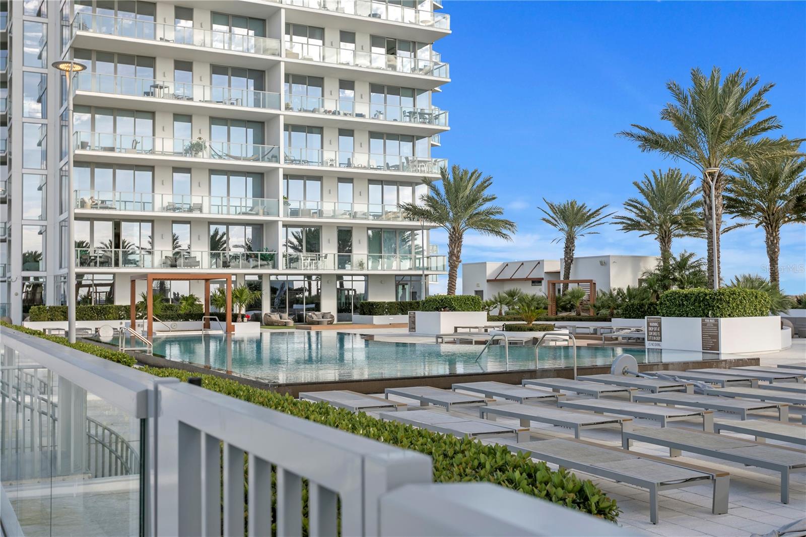 5142 MARINA Way TAMPA, FL 33611