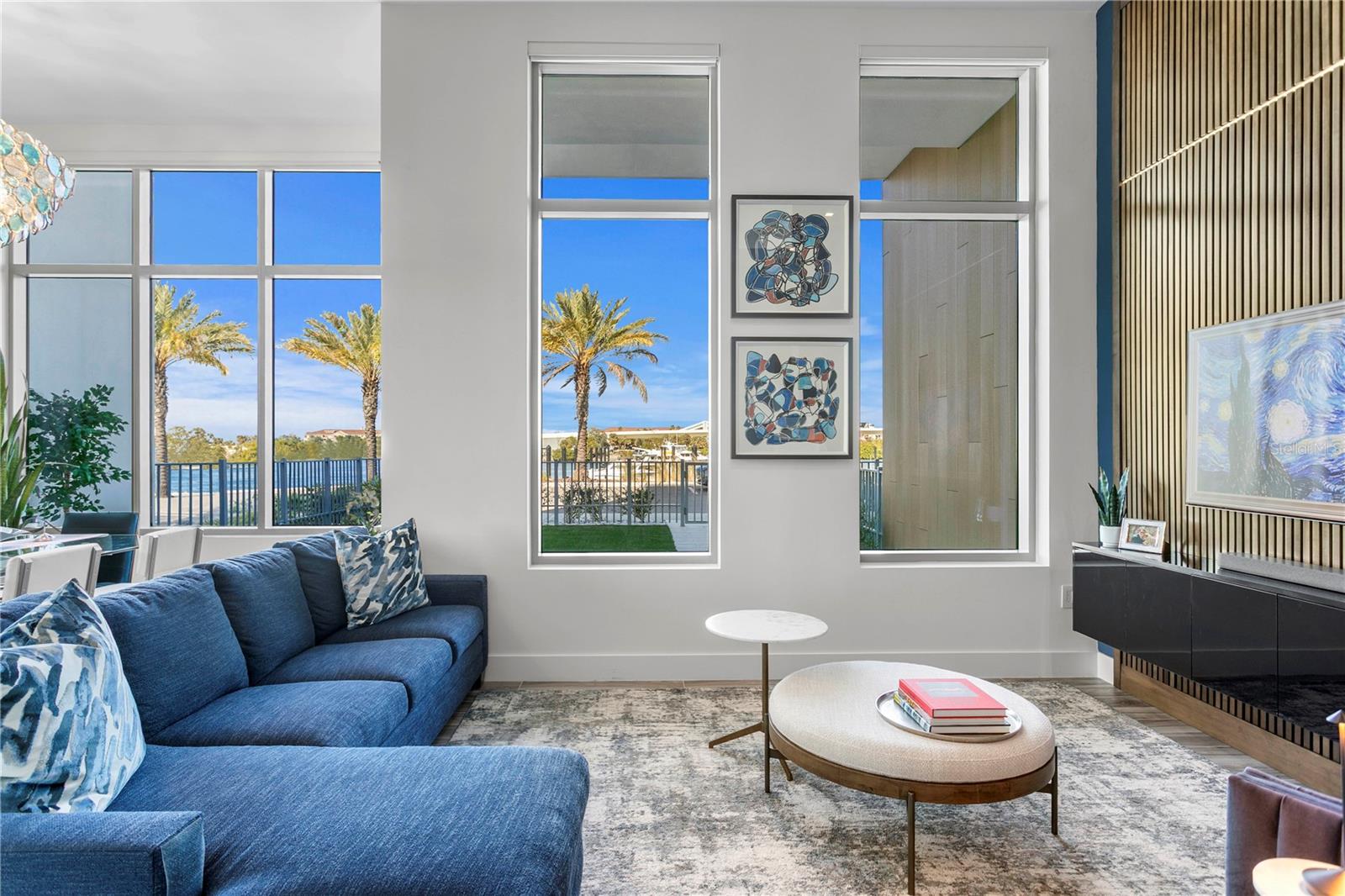 5142 MARINA Way TAMPA, FL 33611