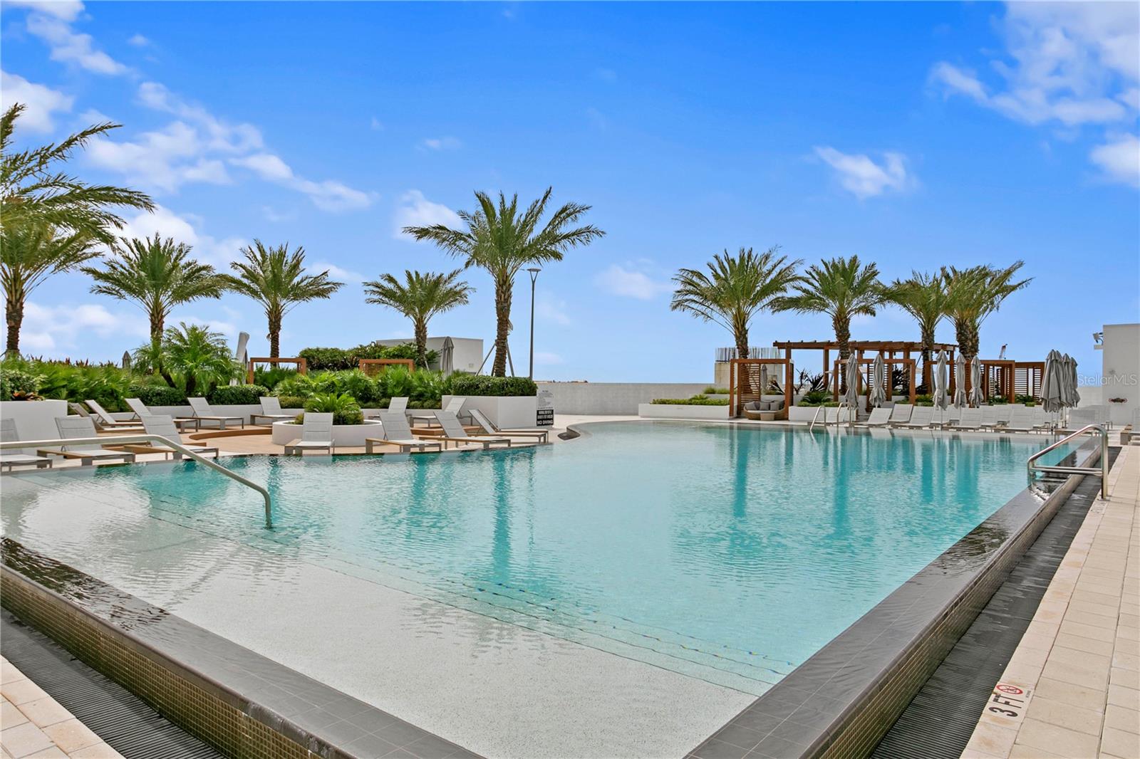 5142 MARINA Way TAMPA, FL 33611