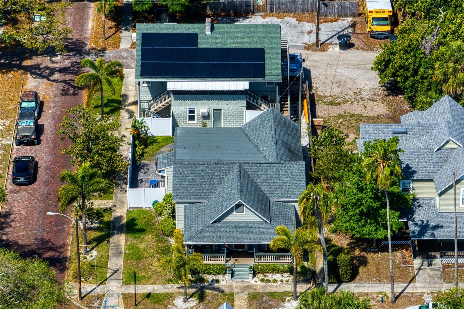 802 DARTMOOR St ST PETERSBURG, FL 33701