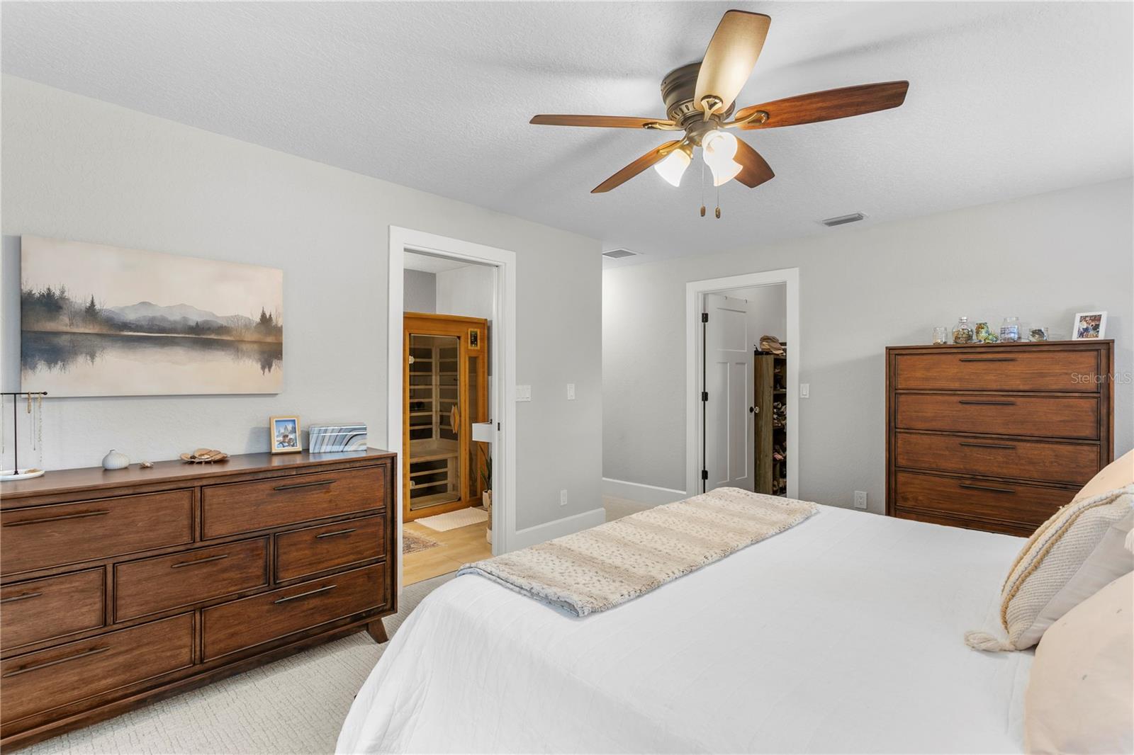 802 DARTMOOR St ST PETERSBURG, FL 33701