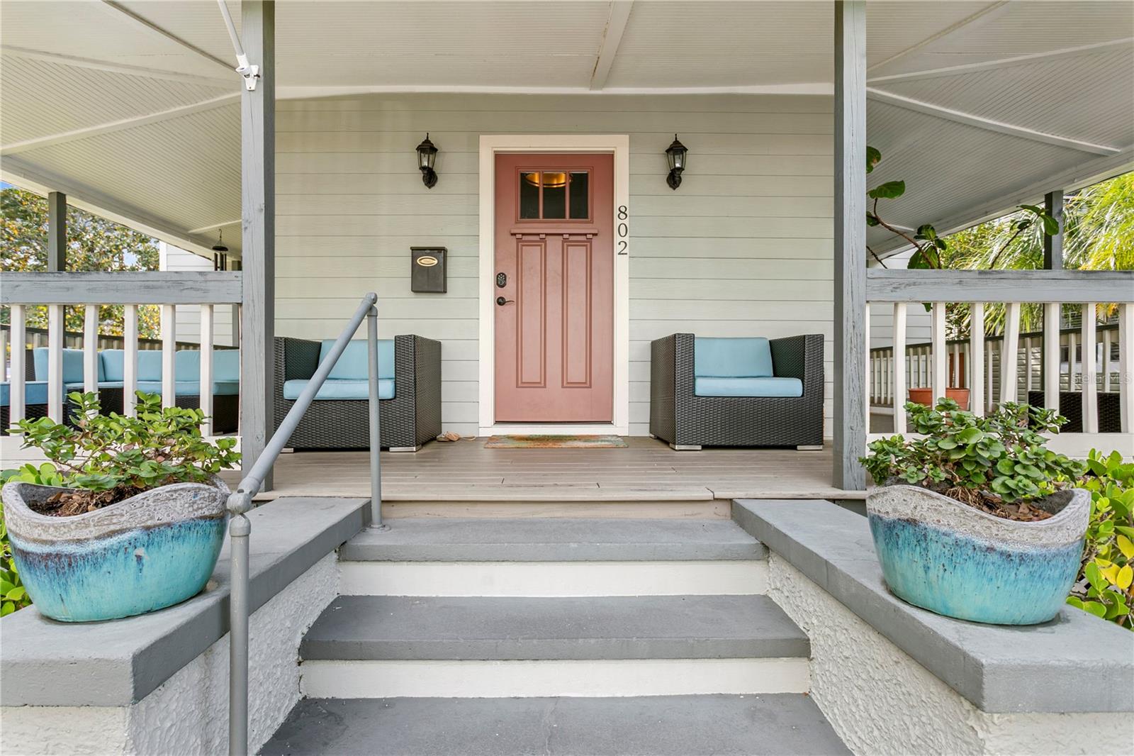 802 DARTMOOR St ST PETERSBURG, FL 33701