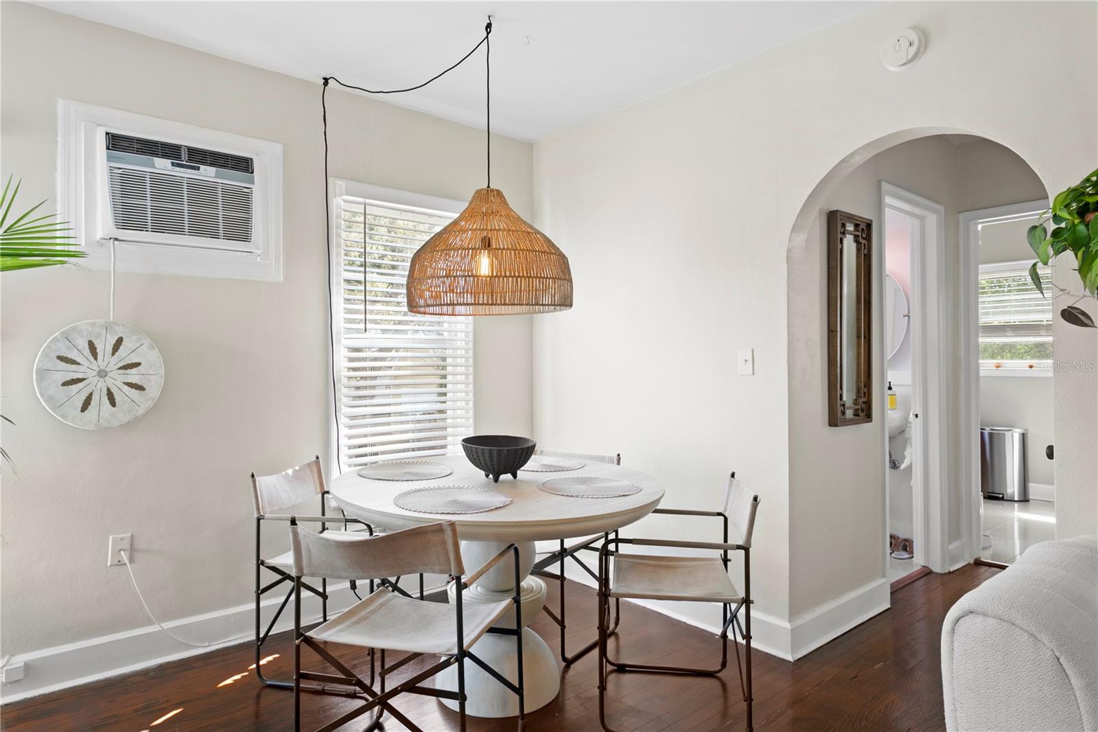 802 DARTMOOR St ST PETERSBURG, FL 33701