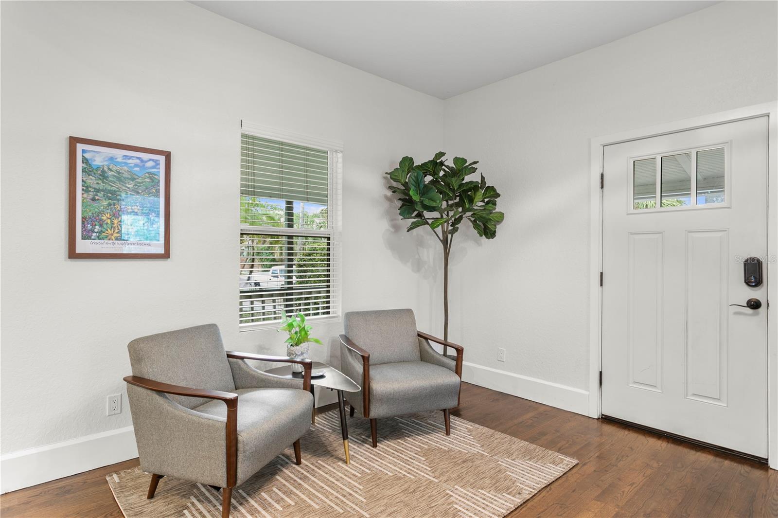 802 DARTMOOR St ST PETERSBURG, FL 33701