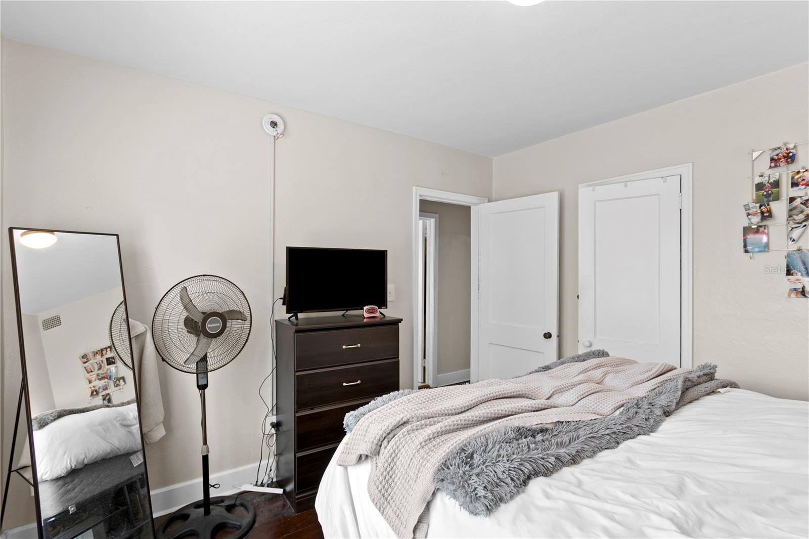 802 DARTMOOR St ST PETERSBURG, FL 33701