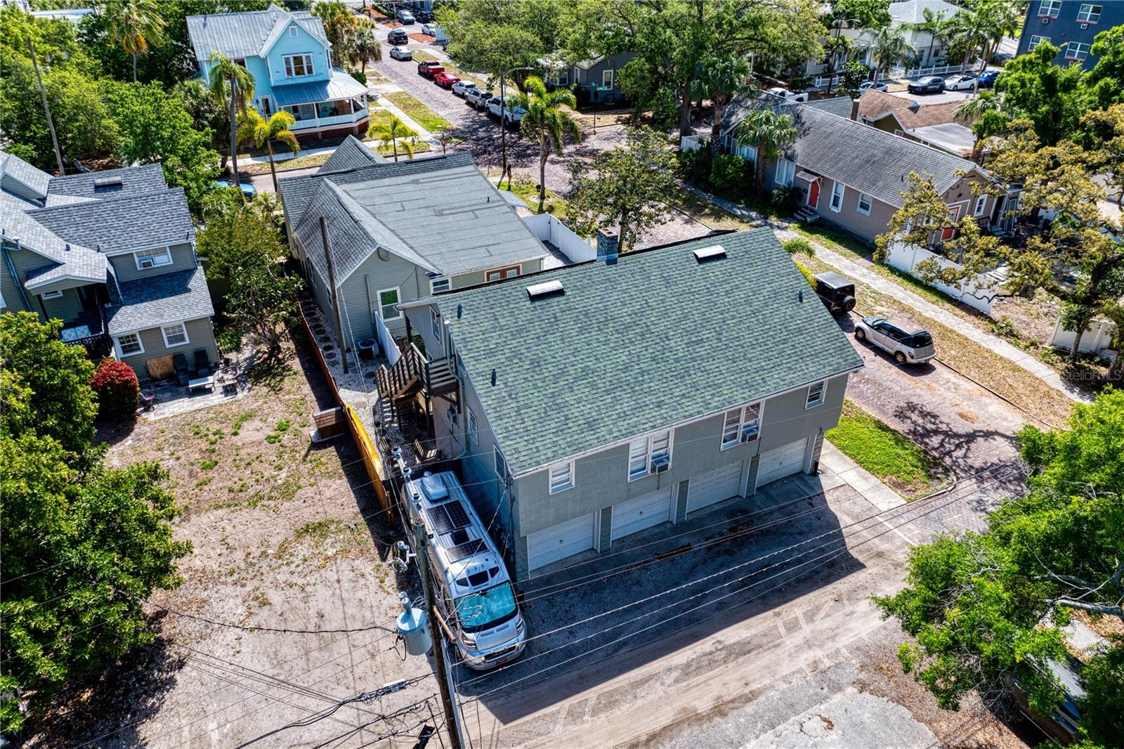 802 DARTMOOR St ST PETERSBURG, FL 33701