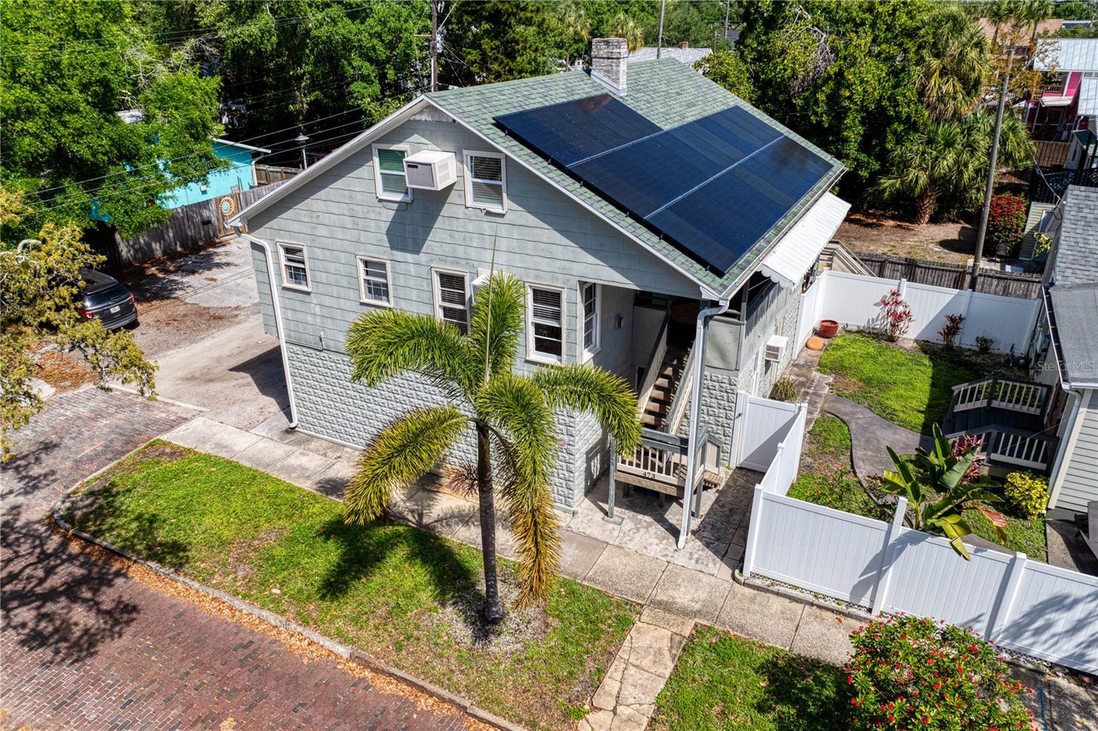 802 DARTMOOR St ST PETERSBURG, FL 33701