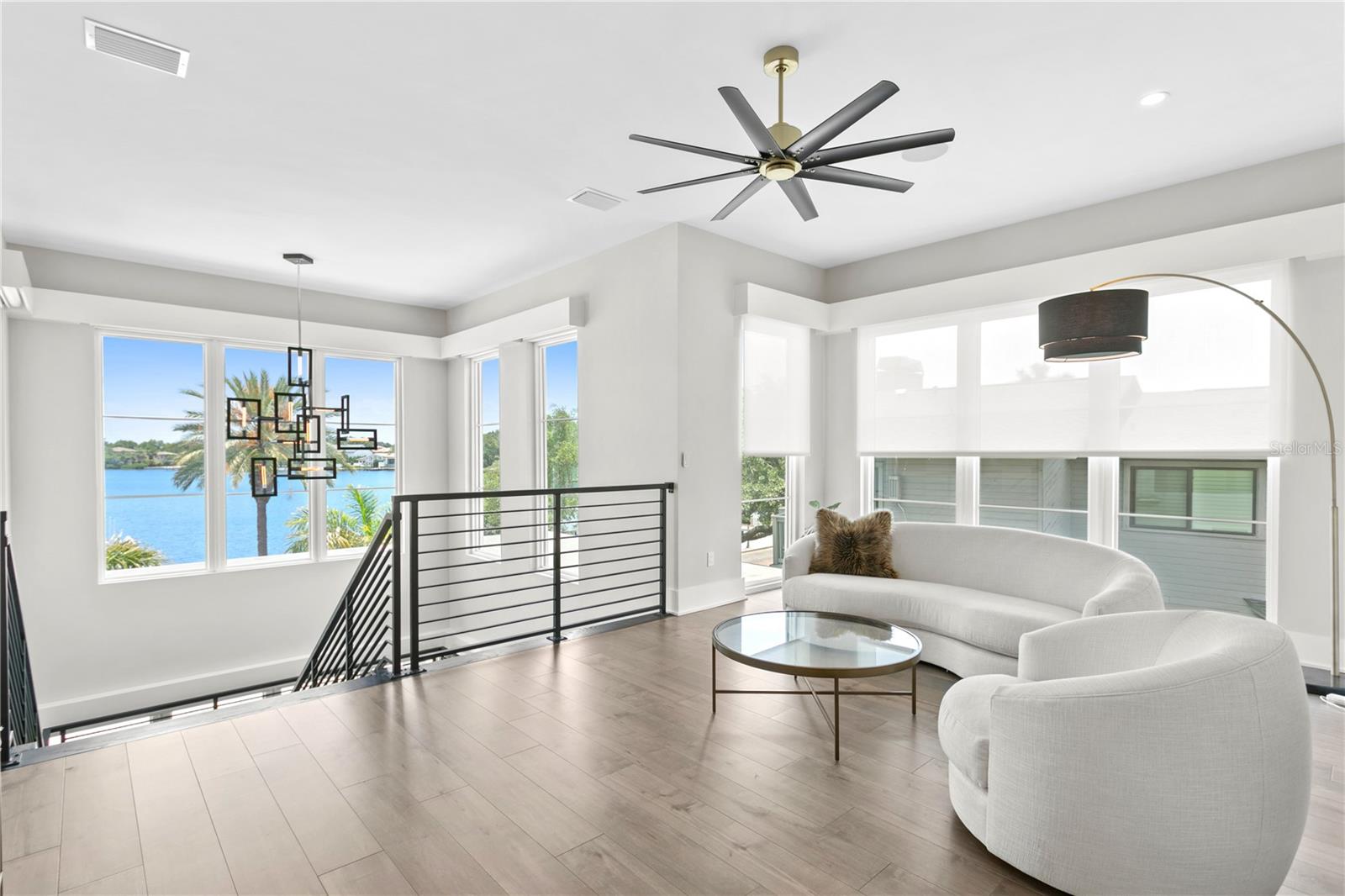 2926 COFFEE POT Blvd ST PETERSBURG, FL 33704