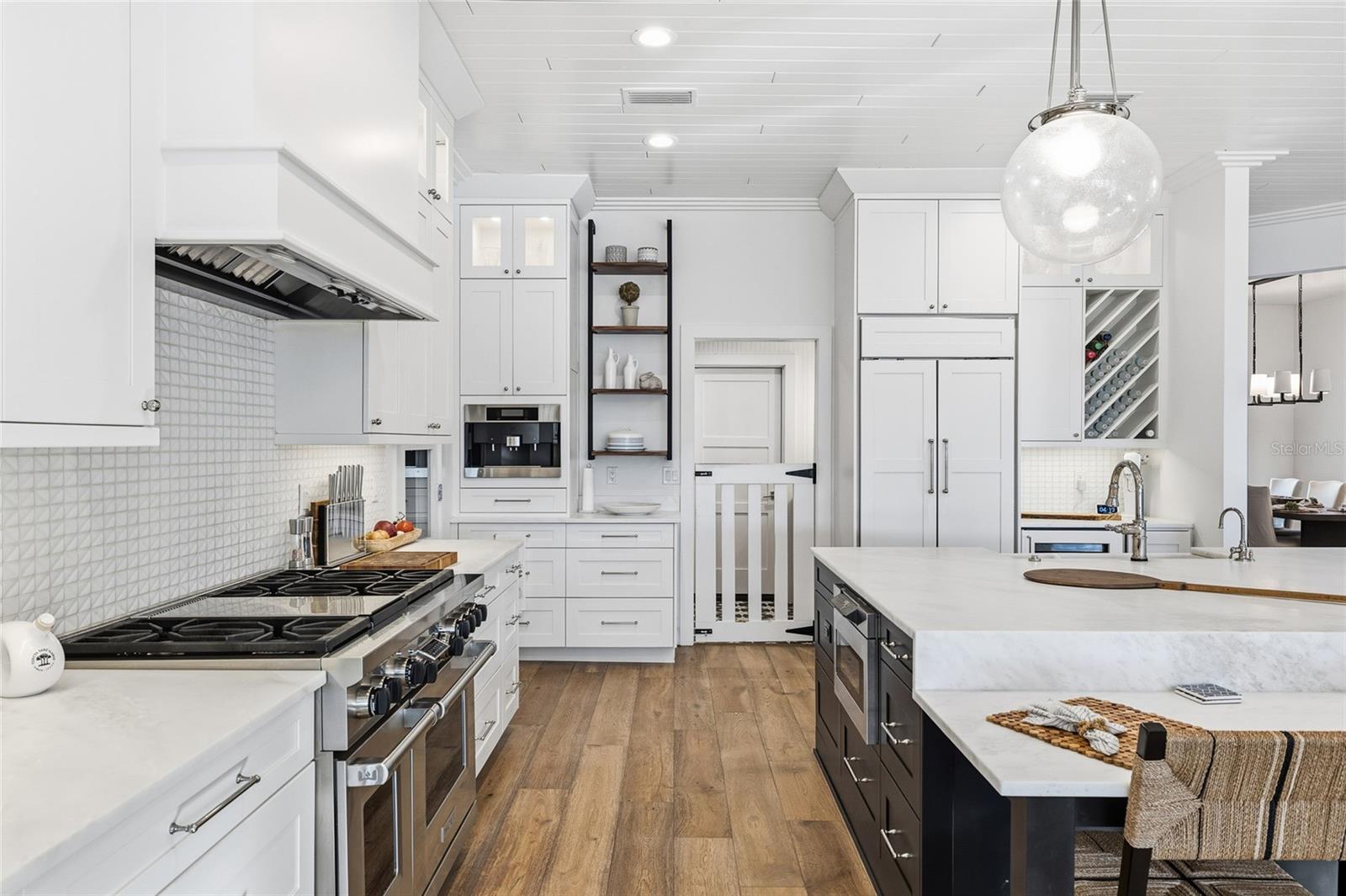 951 S BAYSHORE Blvd SAFETY HARBOR, FL 34695