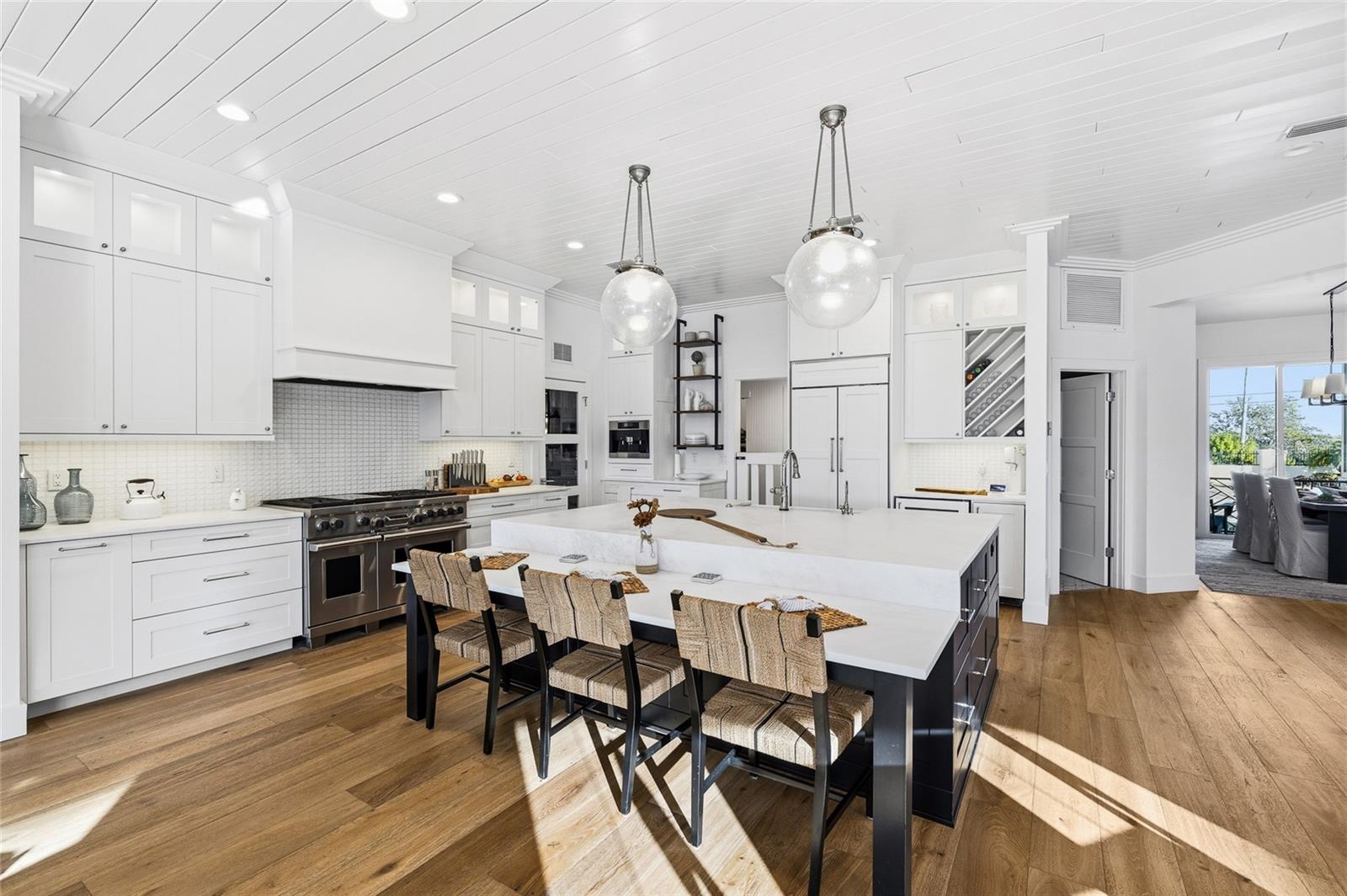 951 S BAYSHORE Blvd SAFETY HARBOR, FL 34695