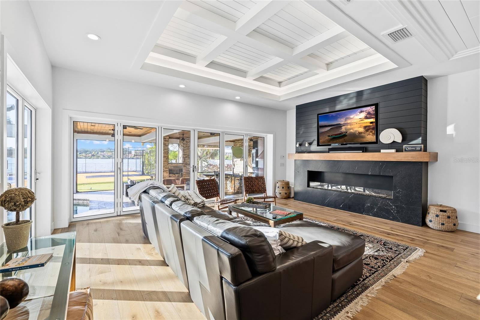 951 S BAYSHORE Blvd SAFETY HARBOR, FL 34695