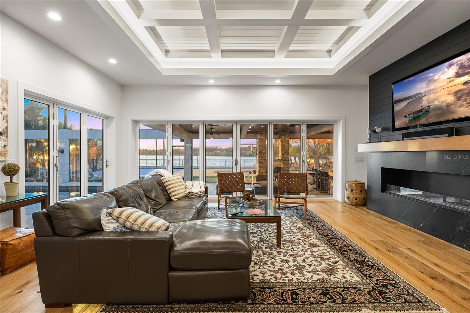 951 S BAYSHORE Blvd SAFETY HARBOR, FL 34695