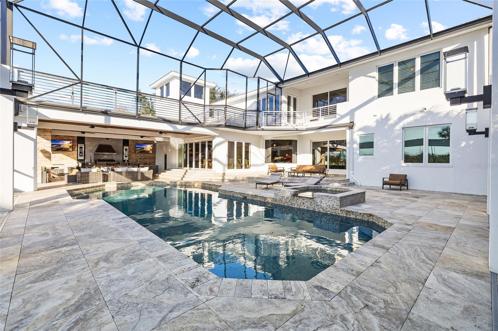 951 S BAYSHORE Blvd SAFETY HARBOR, FL 34695