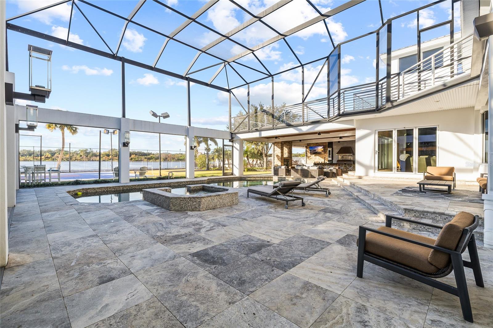 951 S BAYSHORE Blvd SAFETY HARBOR, FL 34695