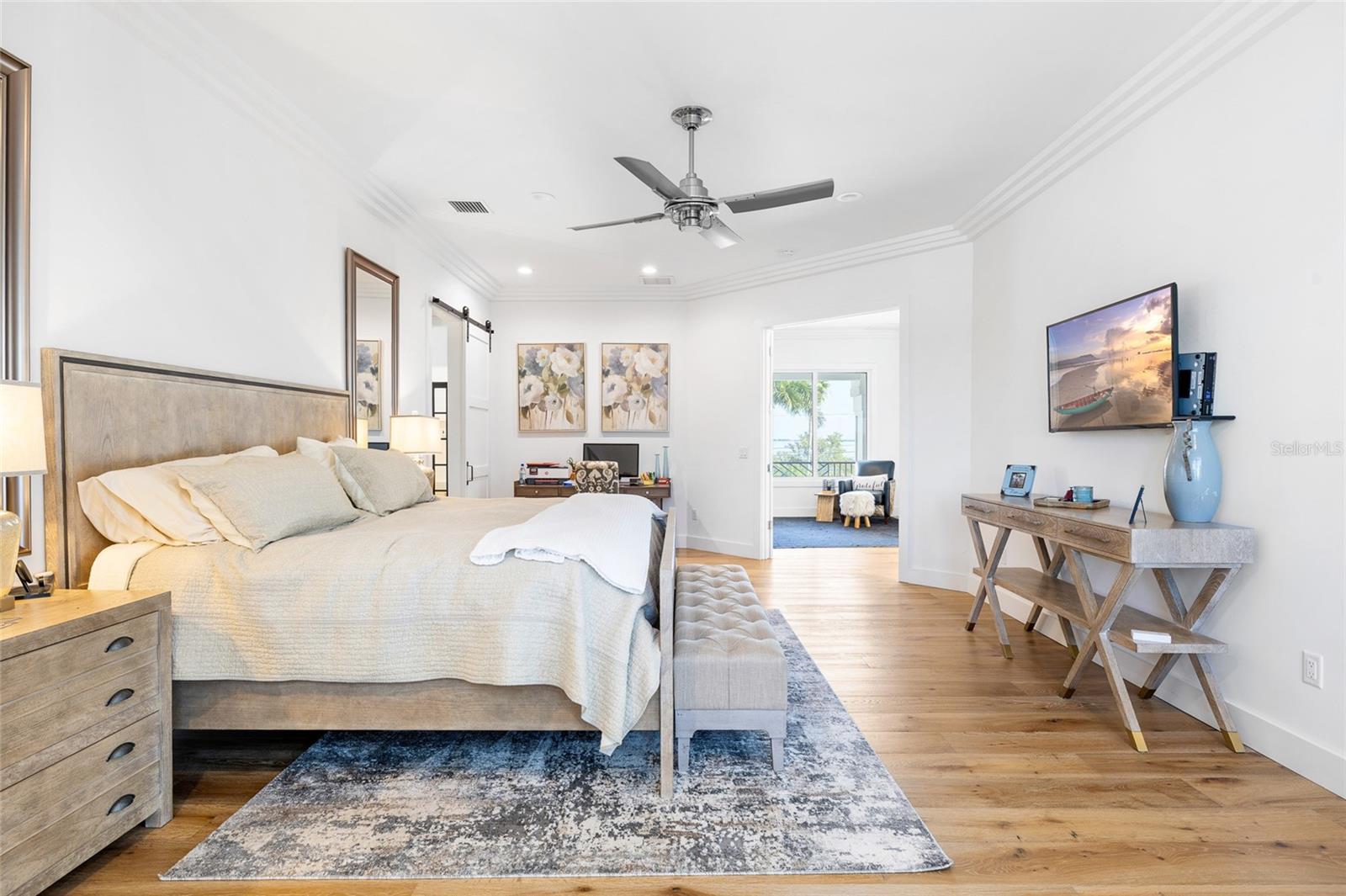 951 S BAYSHORE Blvd SAFETY HARBOR, FL 34695